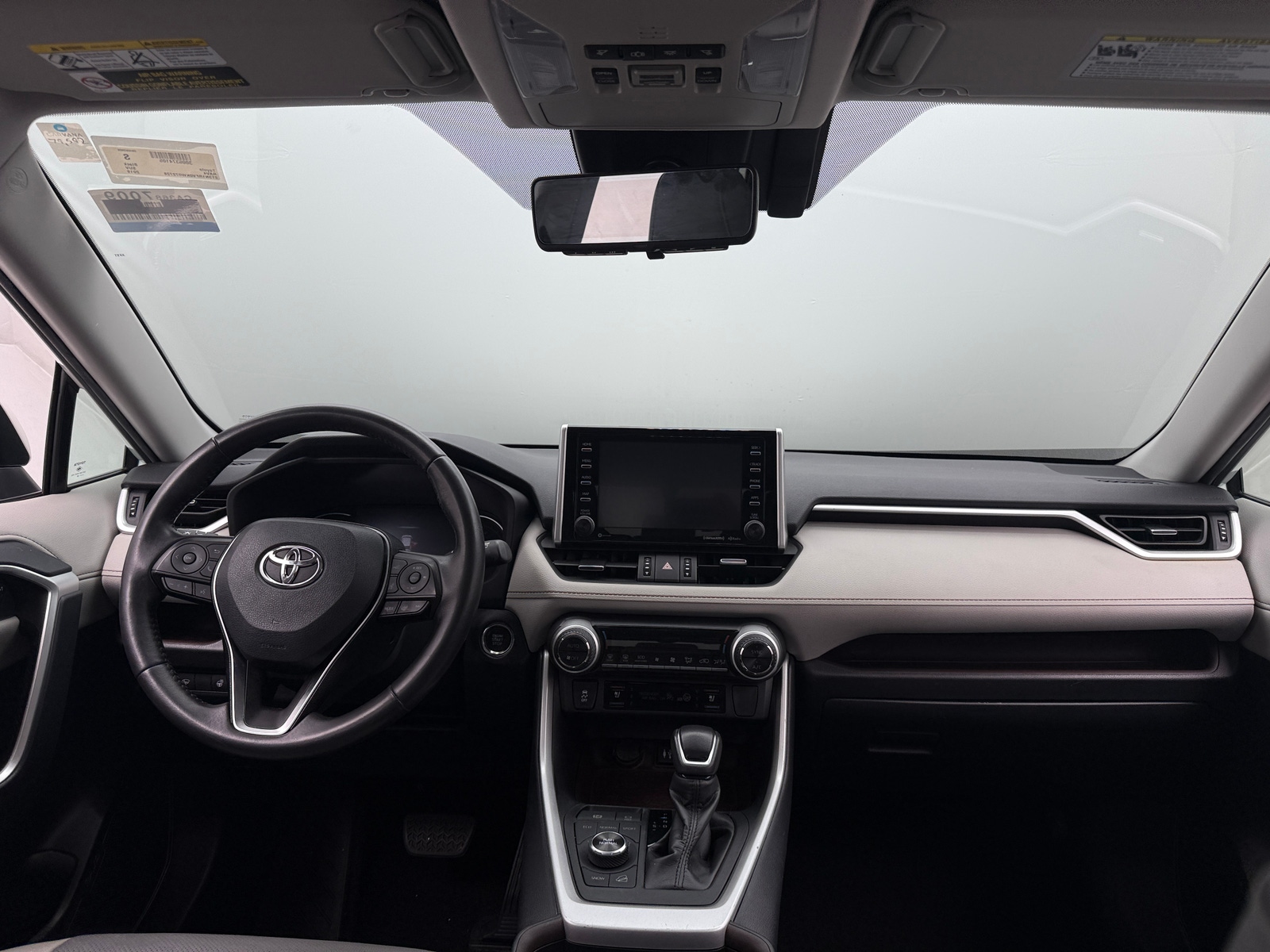 Thumbnail: 2019 Toyota RAV4 - 2