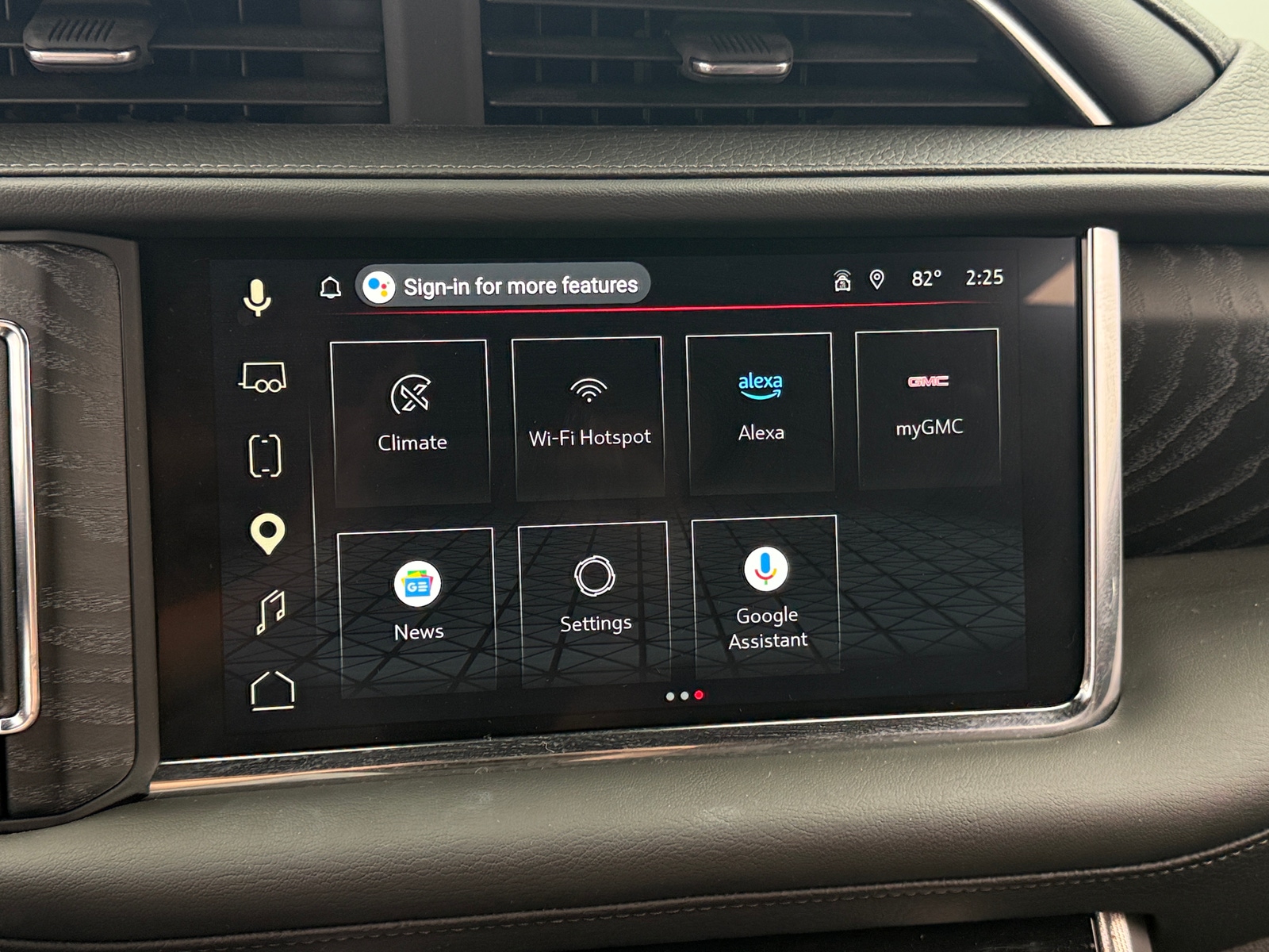 Thumbnail: 2023 GMC Yukon XL - 3