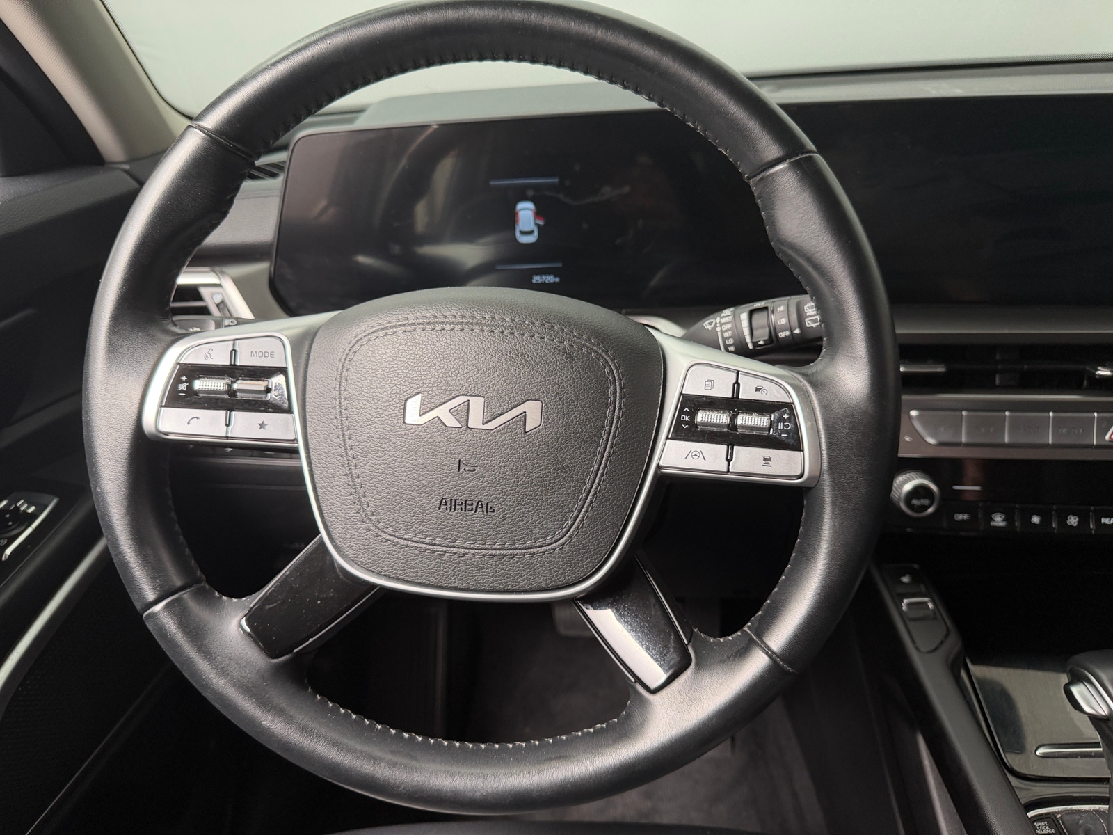 Thumbnail: 2025 Kia Telluride - 4