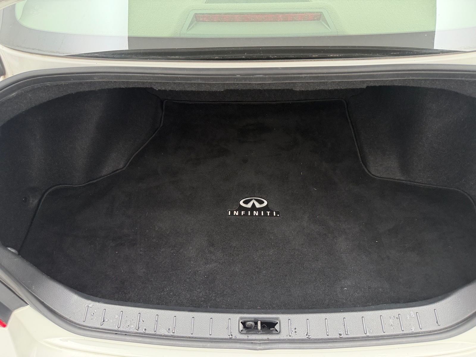 Thumbnail: 2011 INFINITI G37 - 6