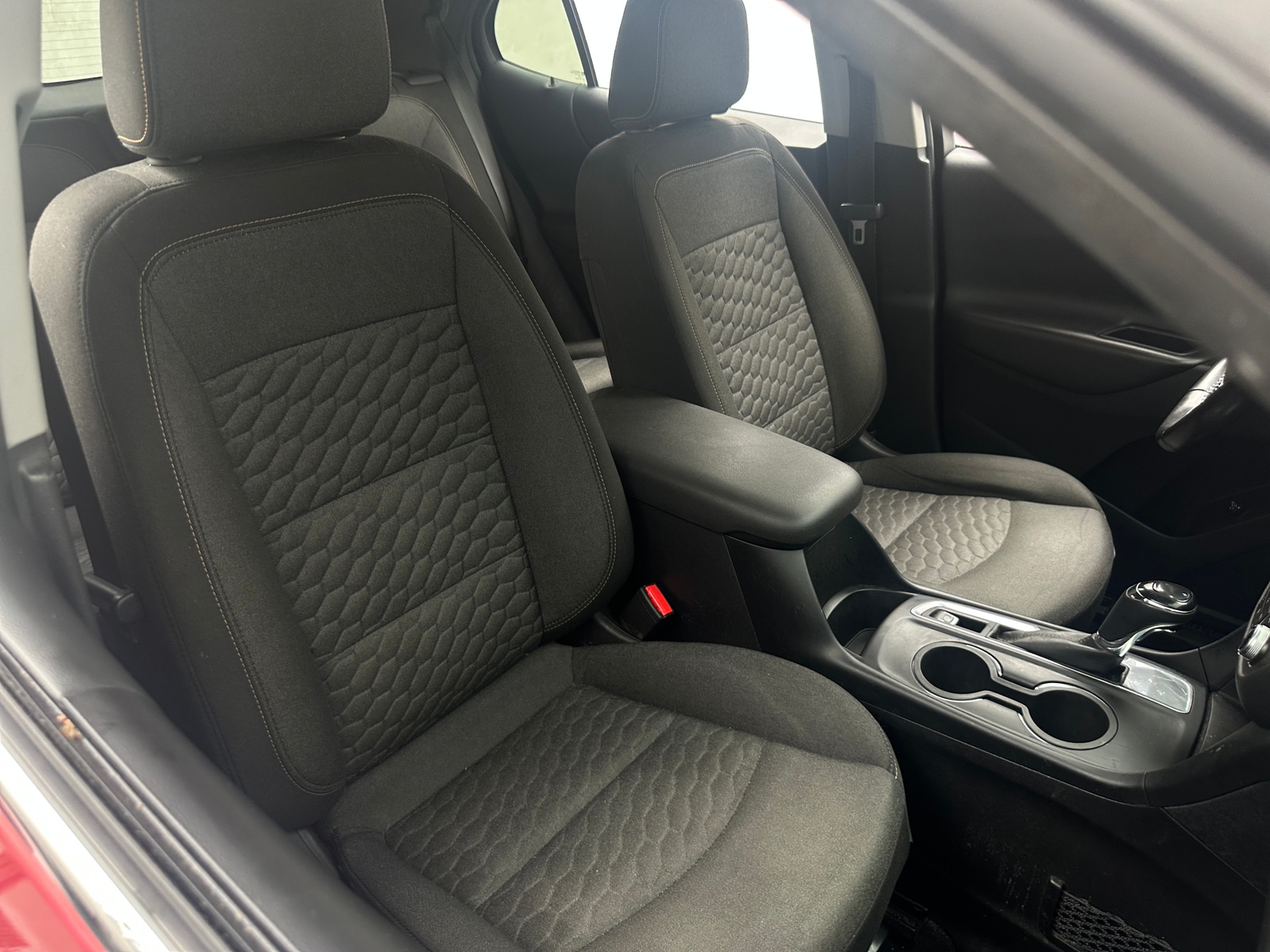 Thumbnail: 2018 Chevrolet Equinox - 2