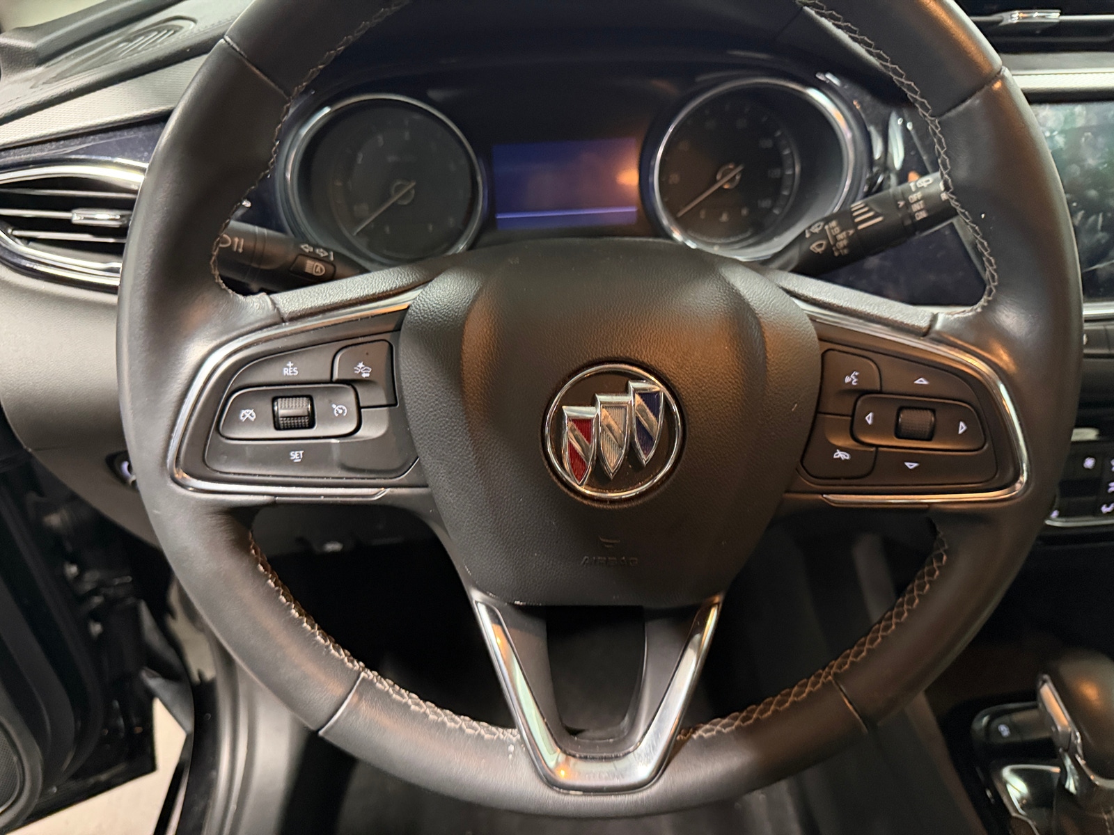 Thumbnail: 2022 Buick Encore GX - 4