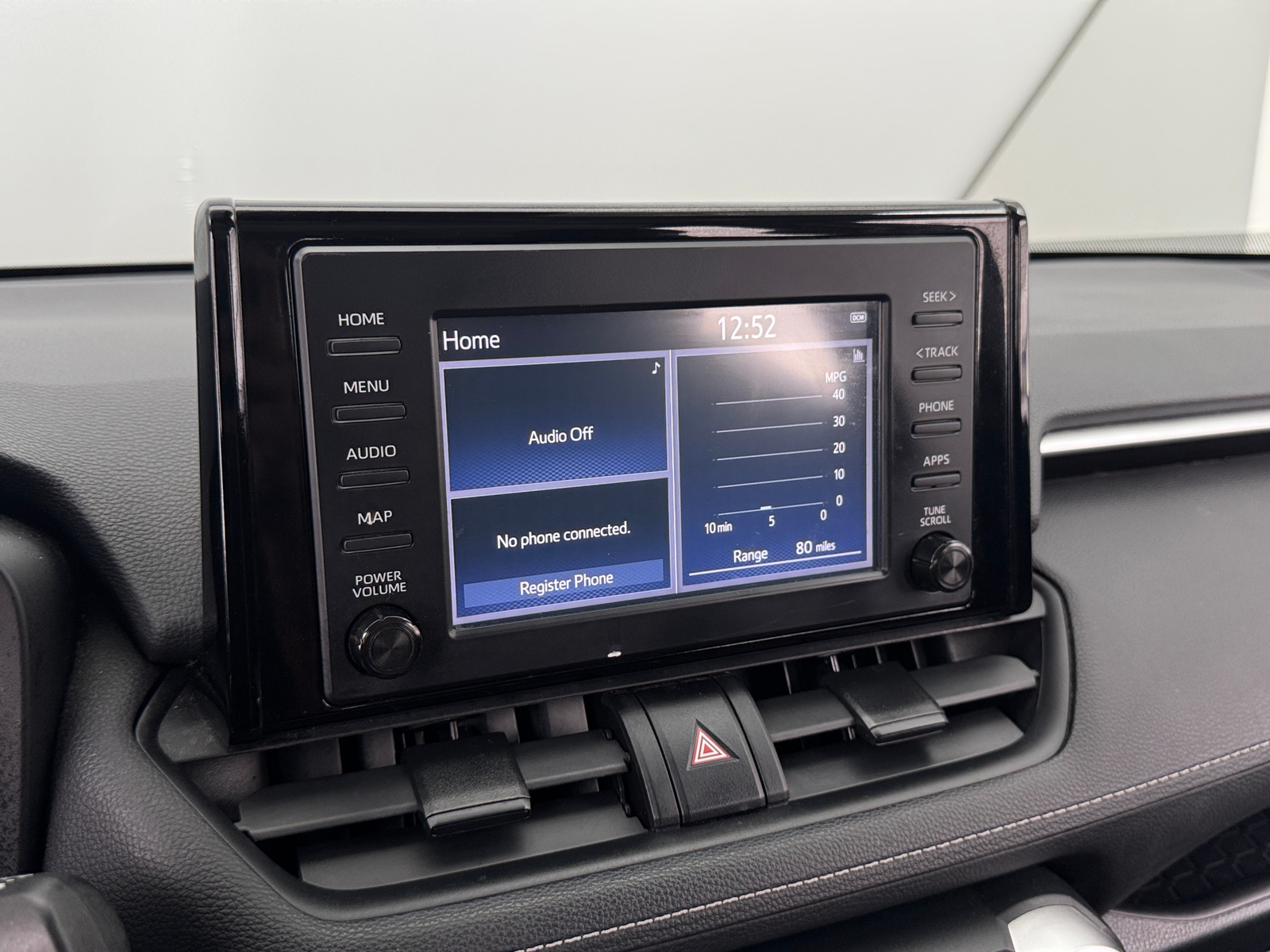 Thumbnail: 2019 Toyota RAV4 - 4