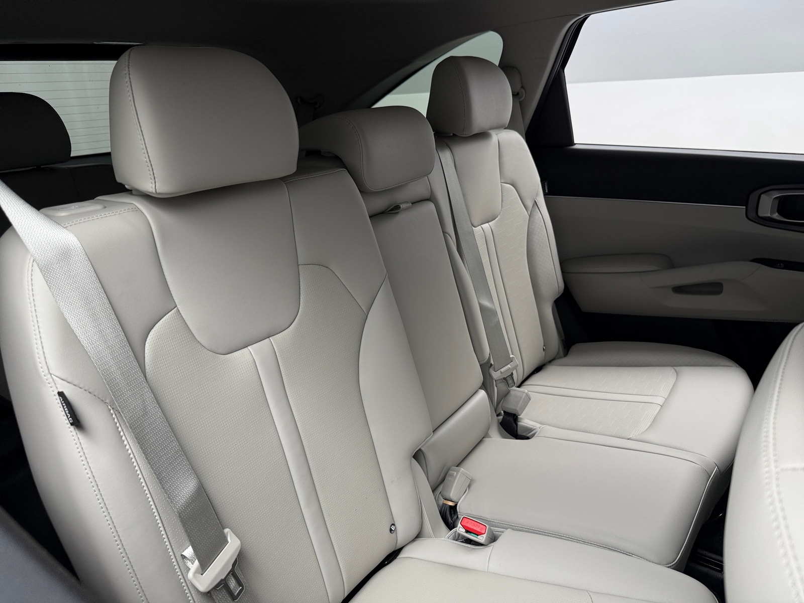 Thumbnail: 2024 Kia Sorento - 5