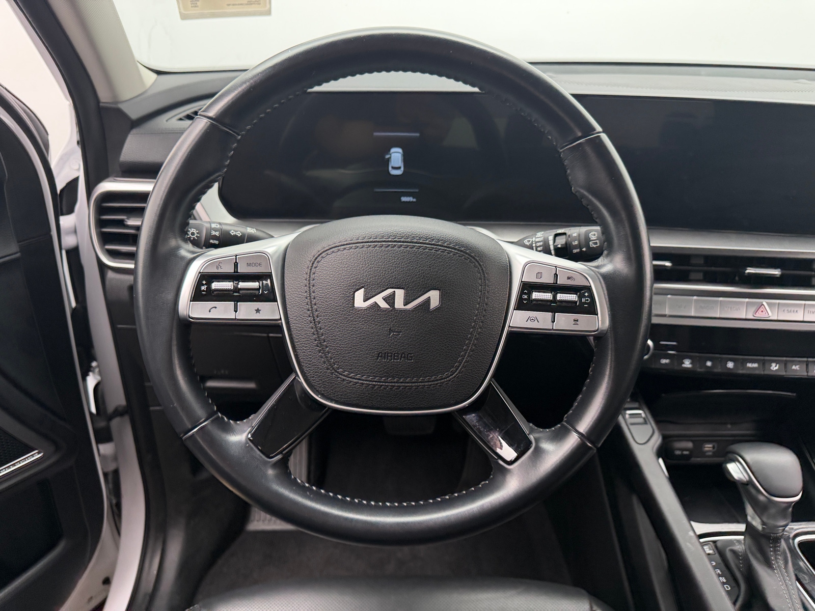 Thumbnail: 2024 Kia Telluride - 4