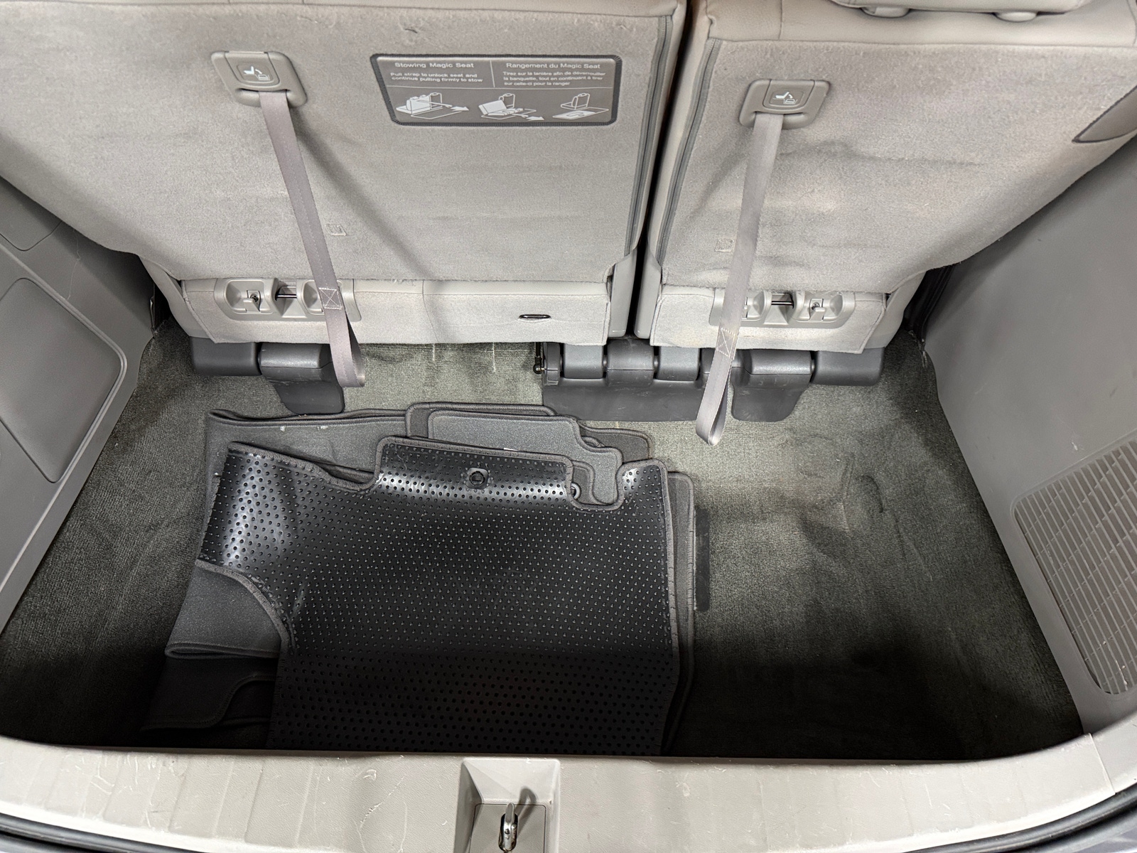 Thumbnail: 2015 Honda Odyssey - 6