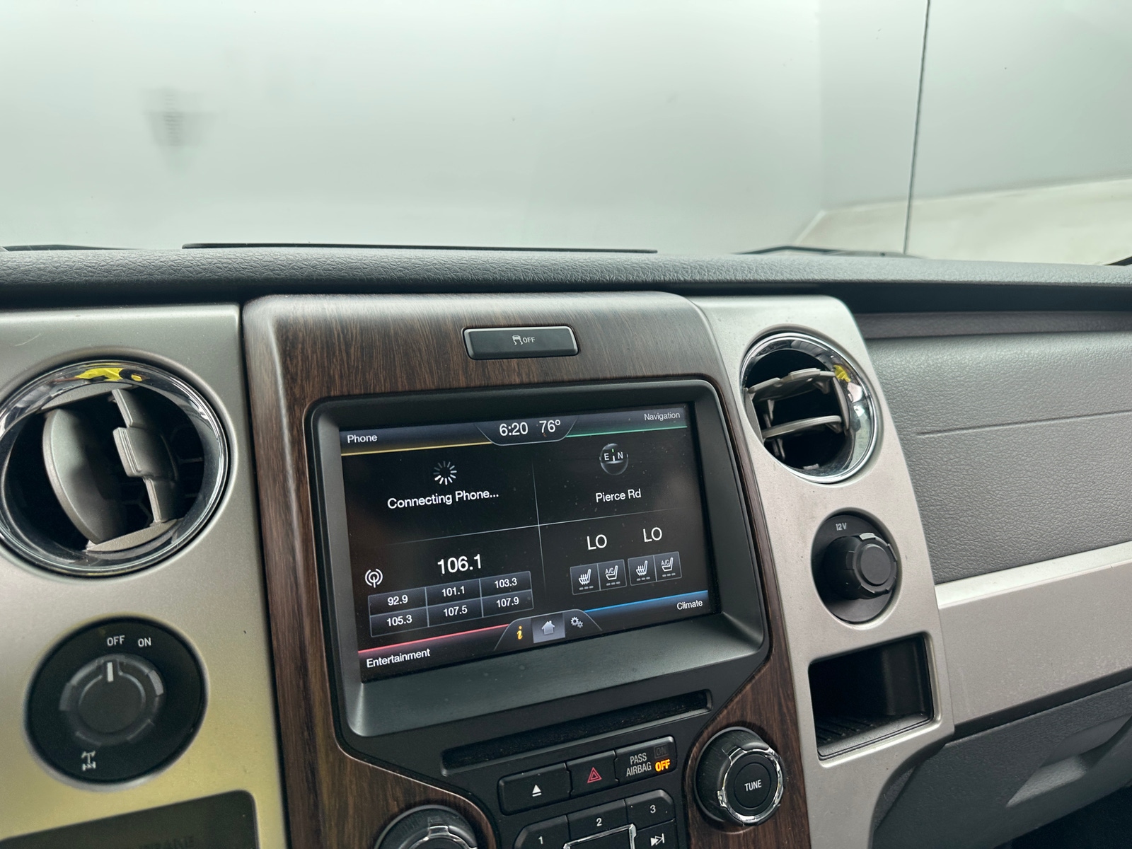 Thumbnail: 2014 Ford Econoline - 3