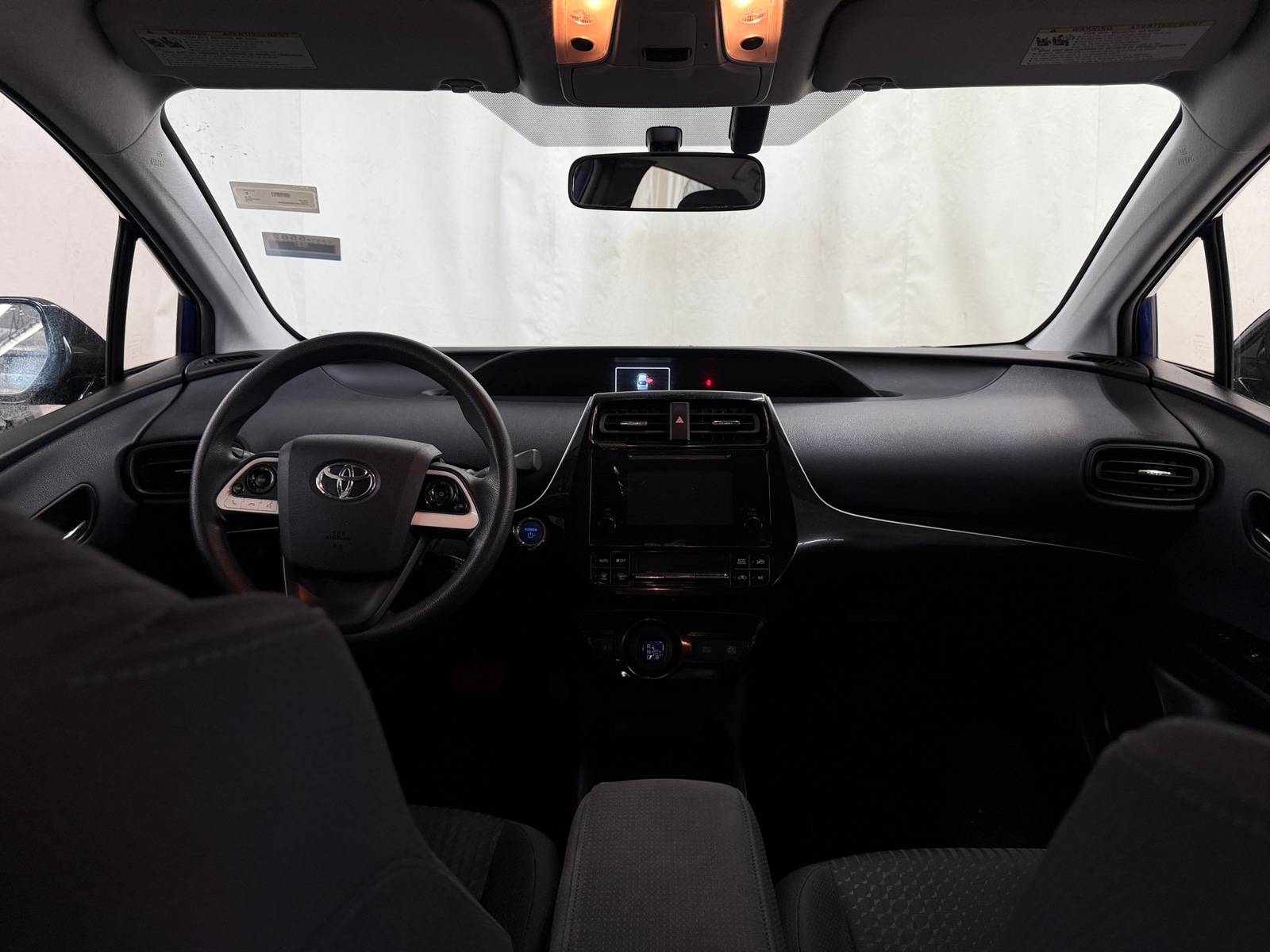 Thumbnail: 2016 Toyota Prius - 3