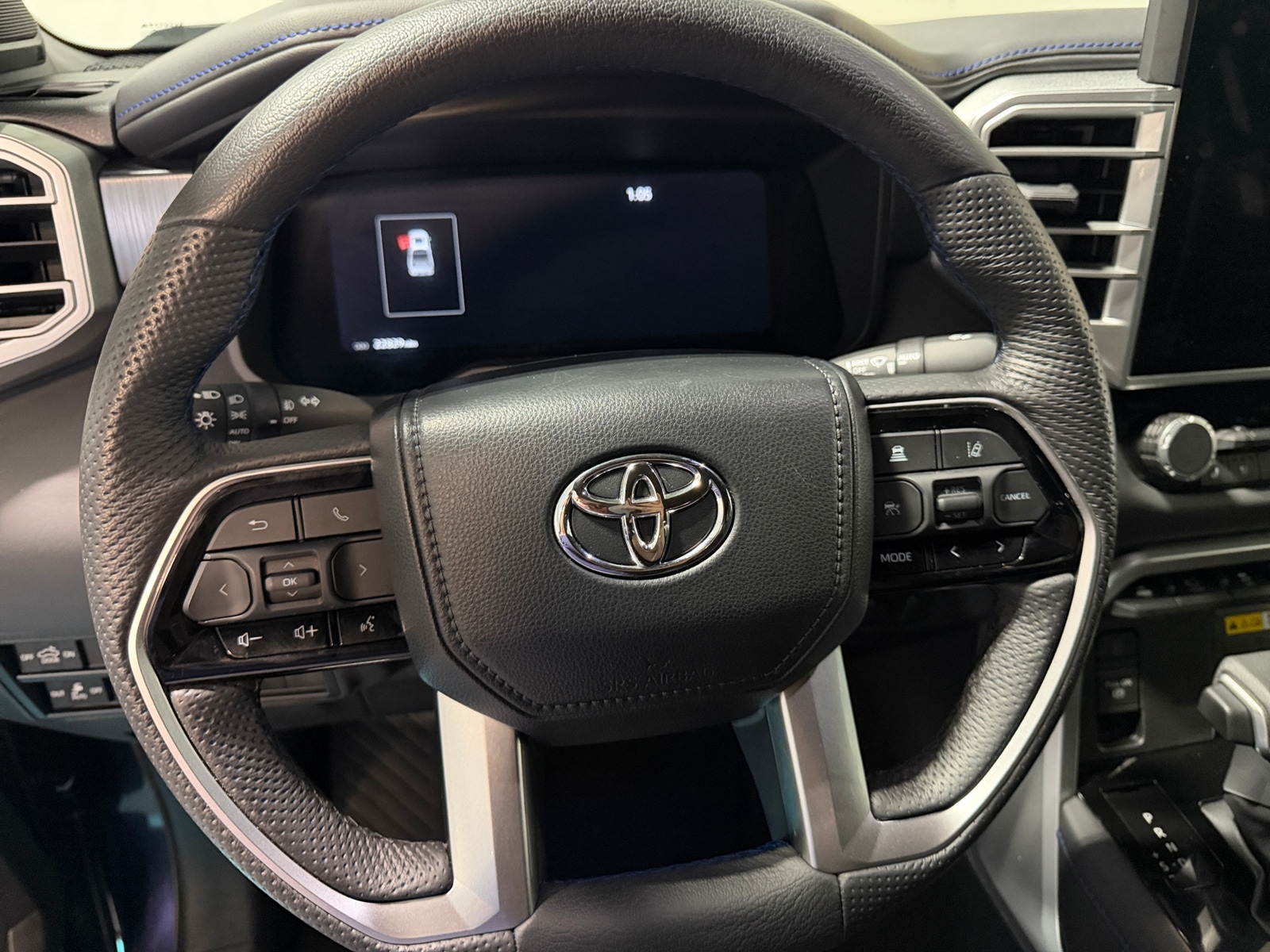 Thumbnail: 2023 Toyota Tundra - 4
