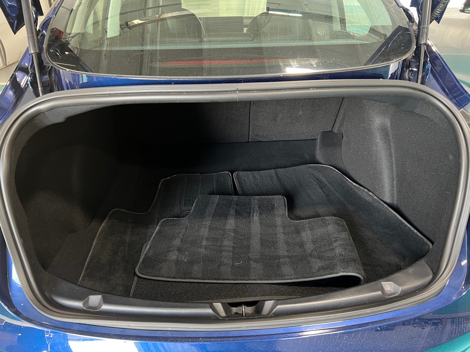 Thumbnail: 2018 Tesla Model 3 - 6