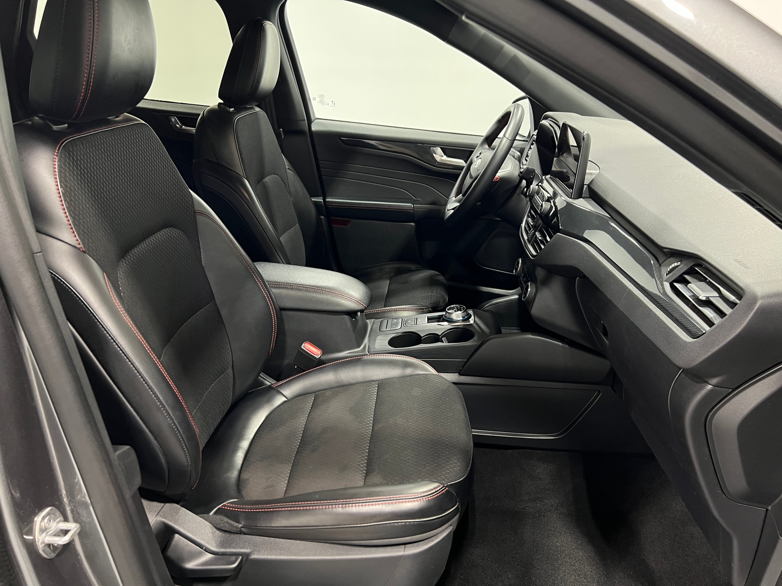 Thumbnail: 2025 Ford Escape - 2
