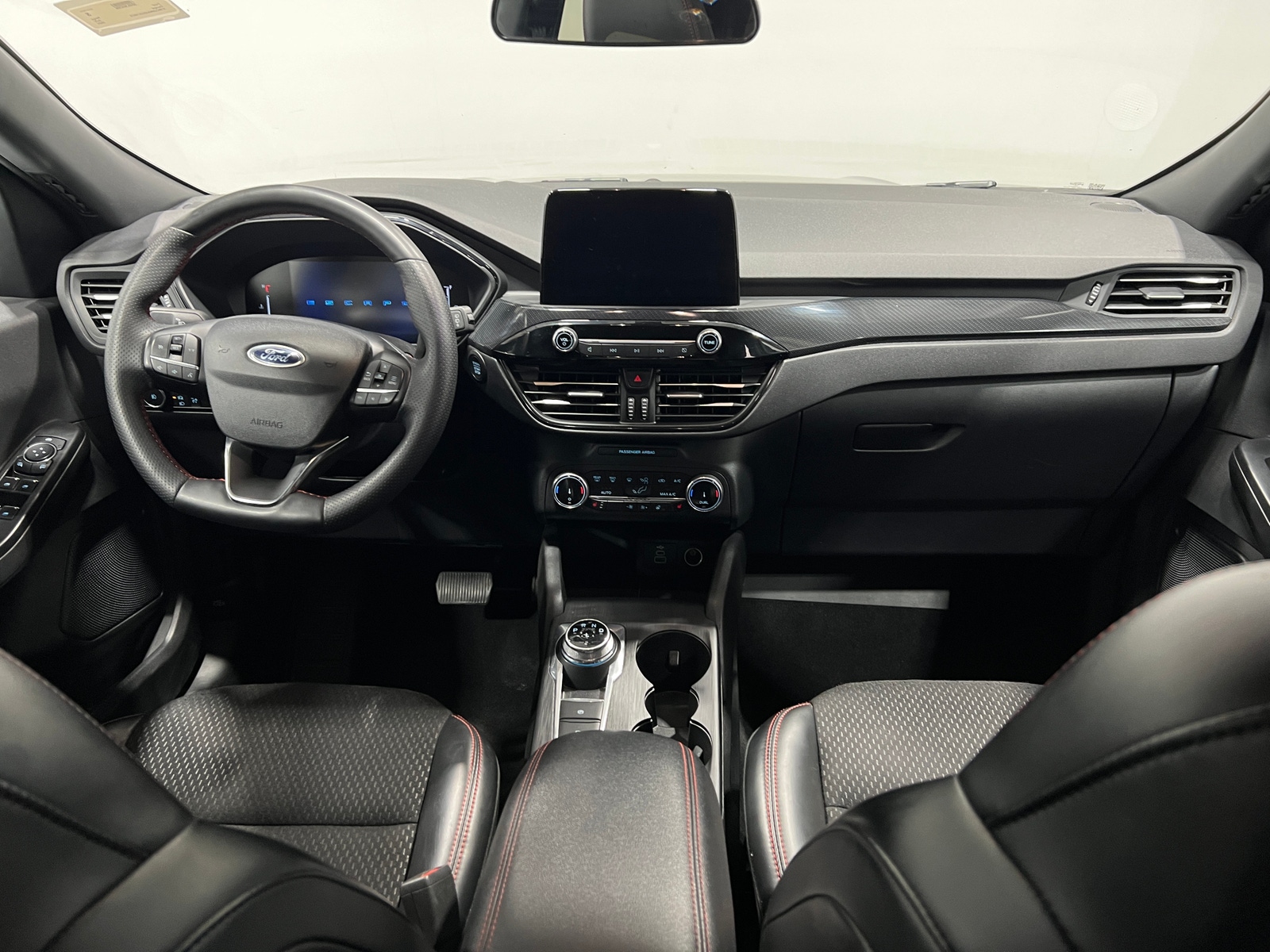 Thumbnail: 2025 Ford Escape - 3