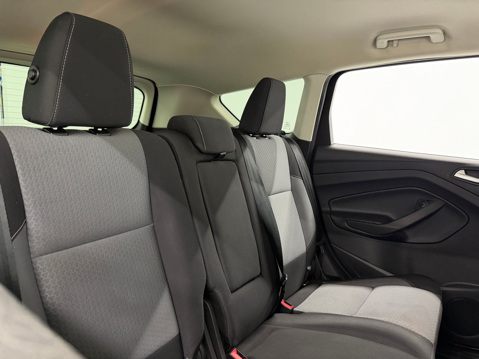 Thumbnail: 2019 Ford Escape - 6