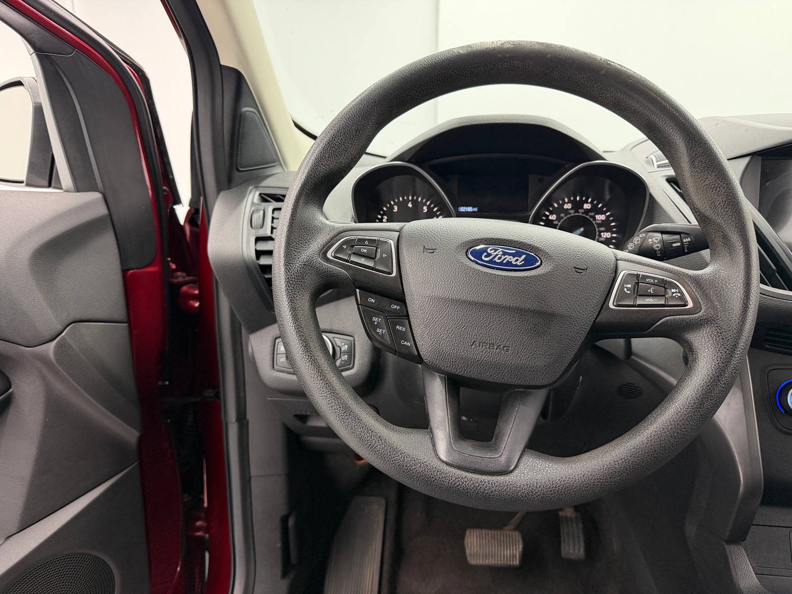 Thumbnail: 2019 Ford Escape - 5