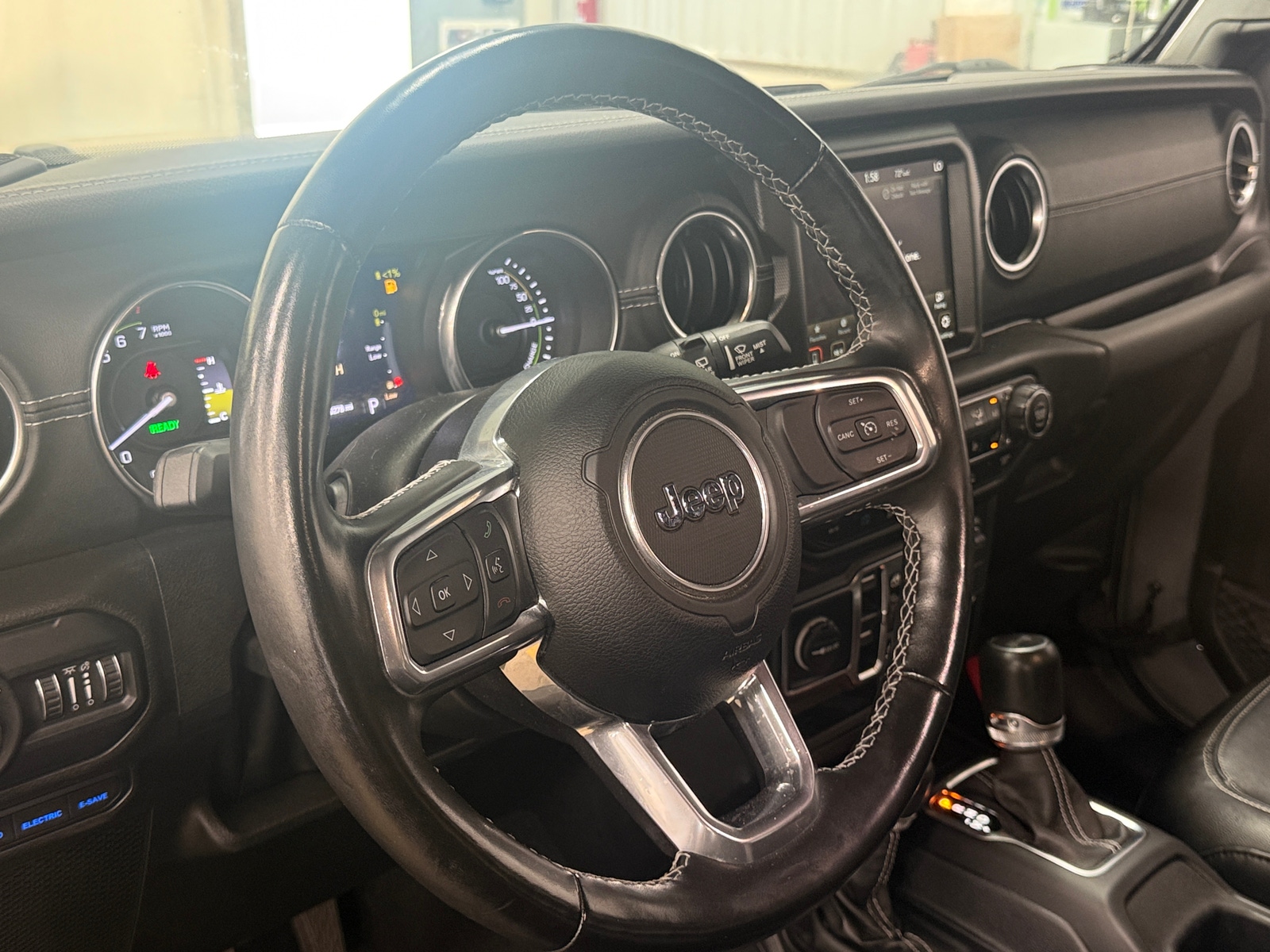 Thumbnail: 2022 Jeep Wrangler - 4