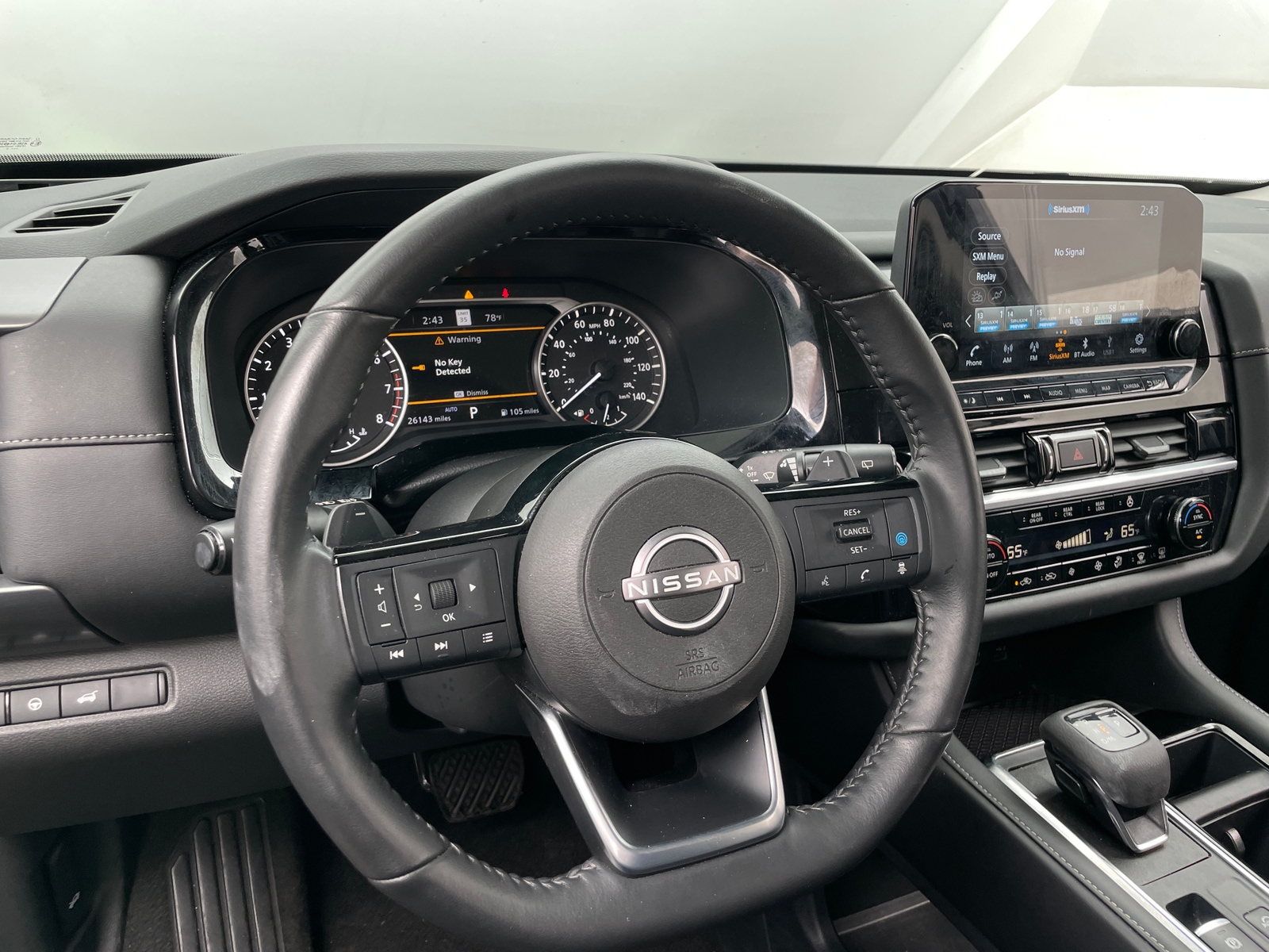 Thumbnail: 2023 Nissan Pathfinder - 4