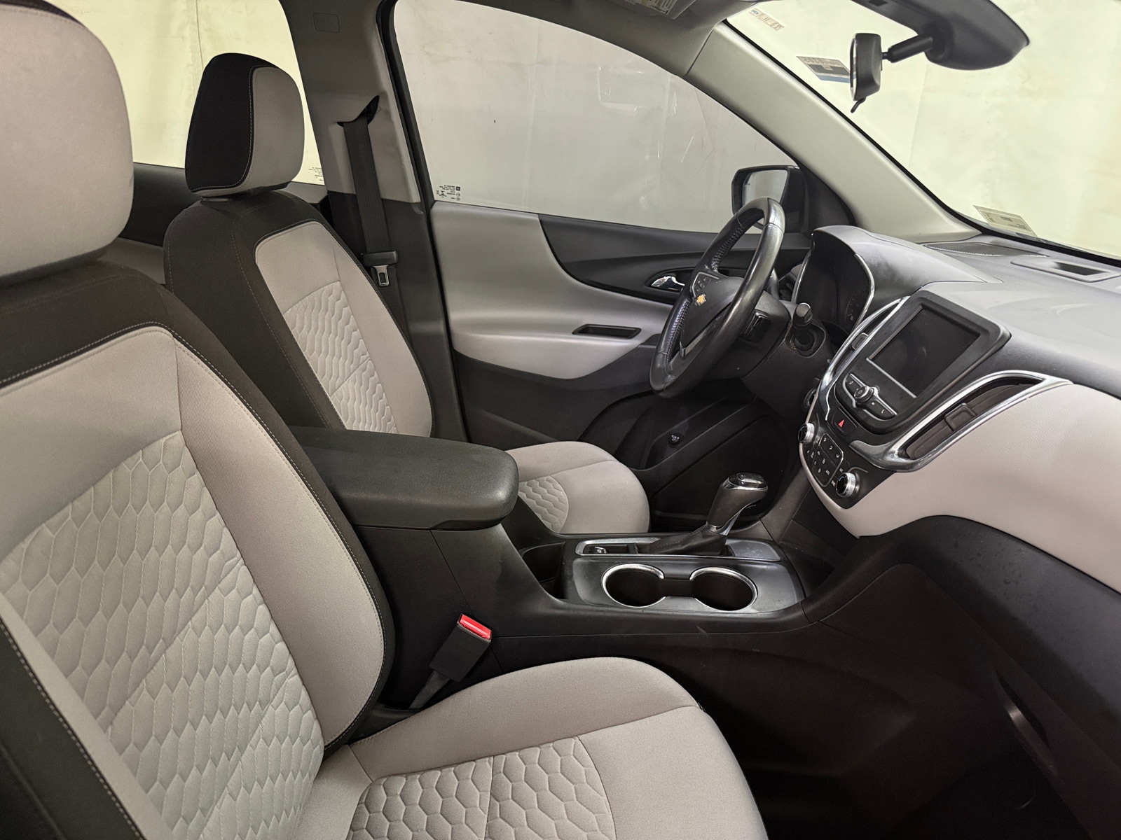 Thumbnail: 2021 Chevrolet Equinox - 2