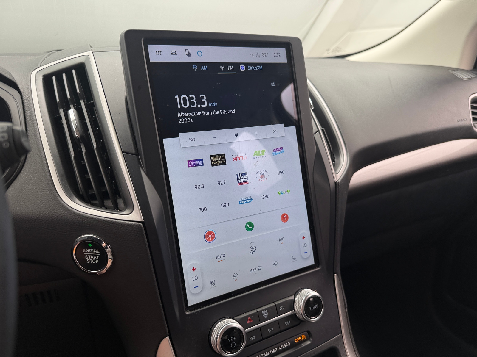 Thumbnail: 2024 Ford Edge - 3