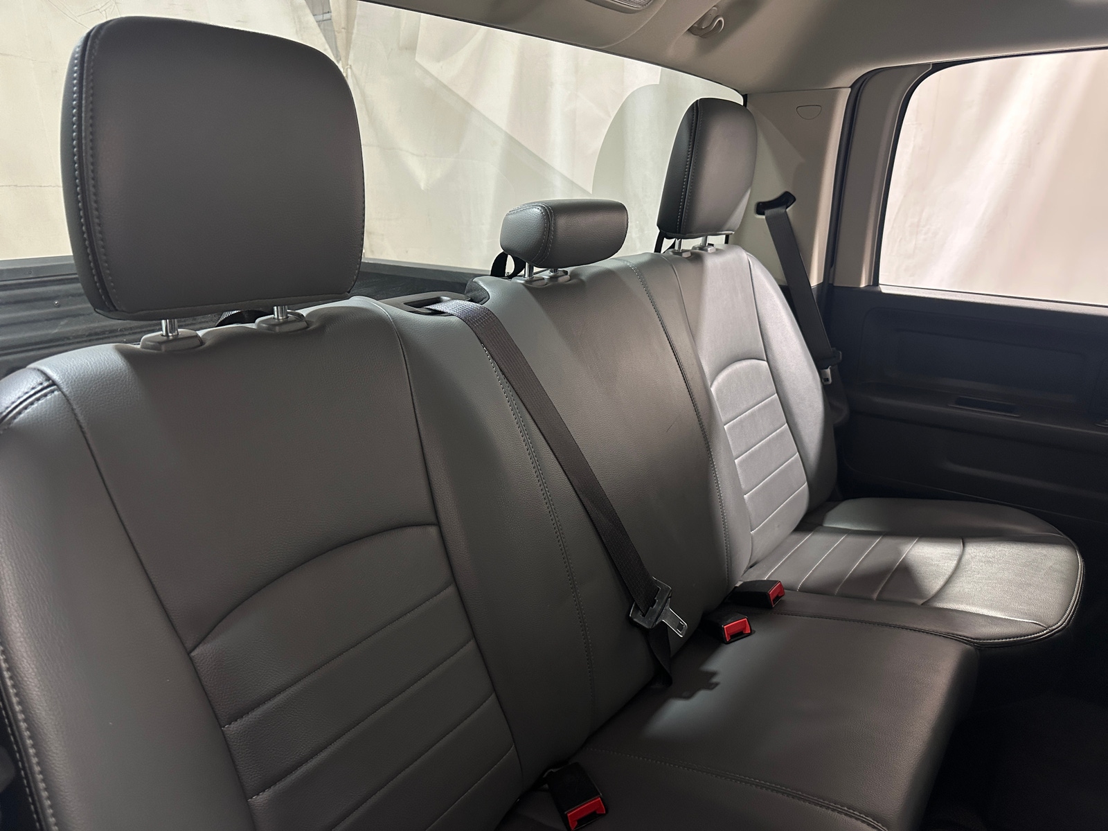 Thumbnail: 2021 RAM 1500 Classic - 6