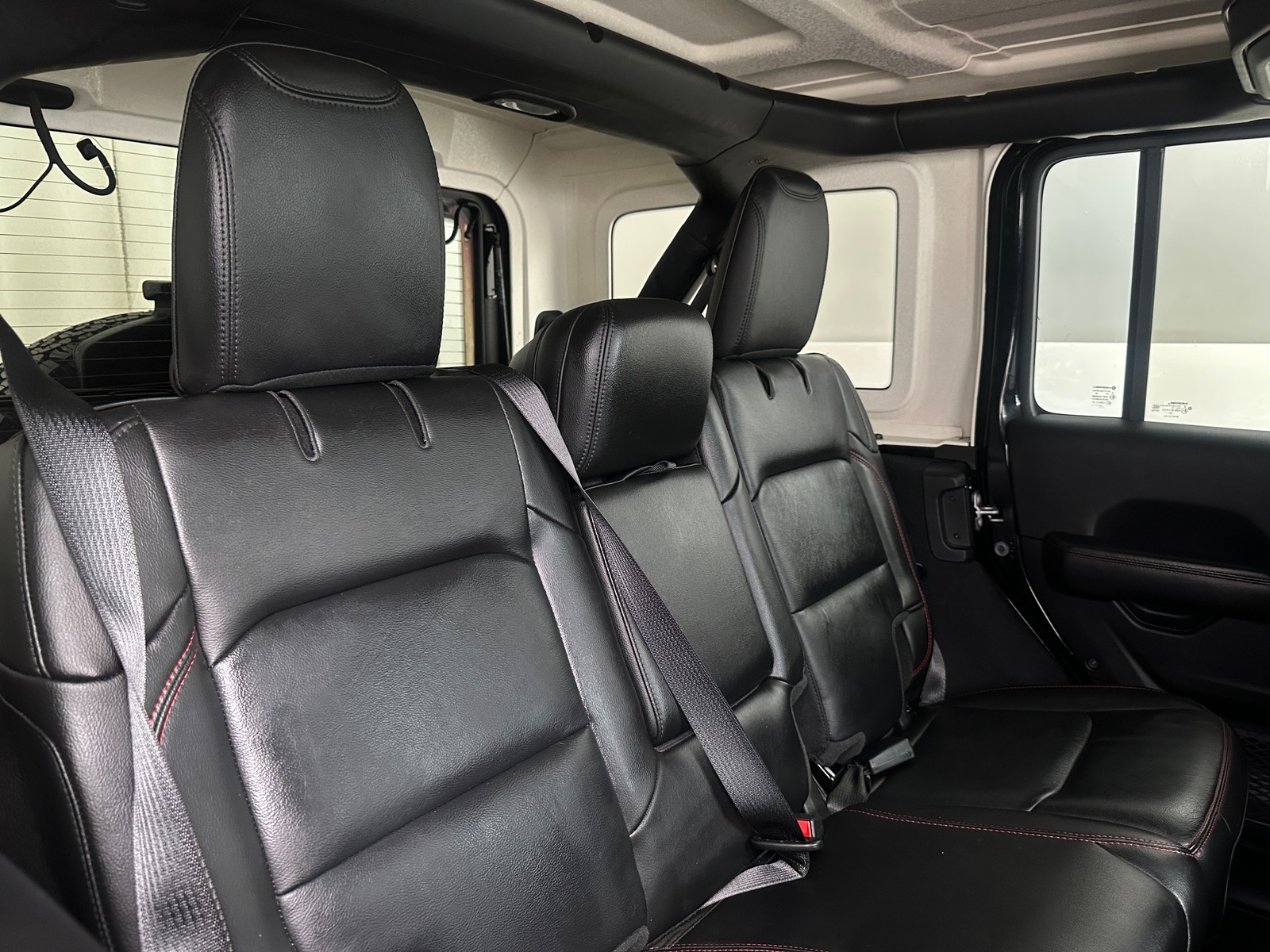 Thumbnail: 2020 Jeep Wrangler - 5