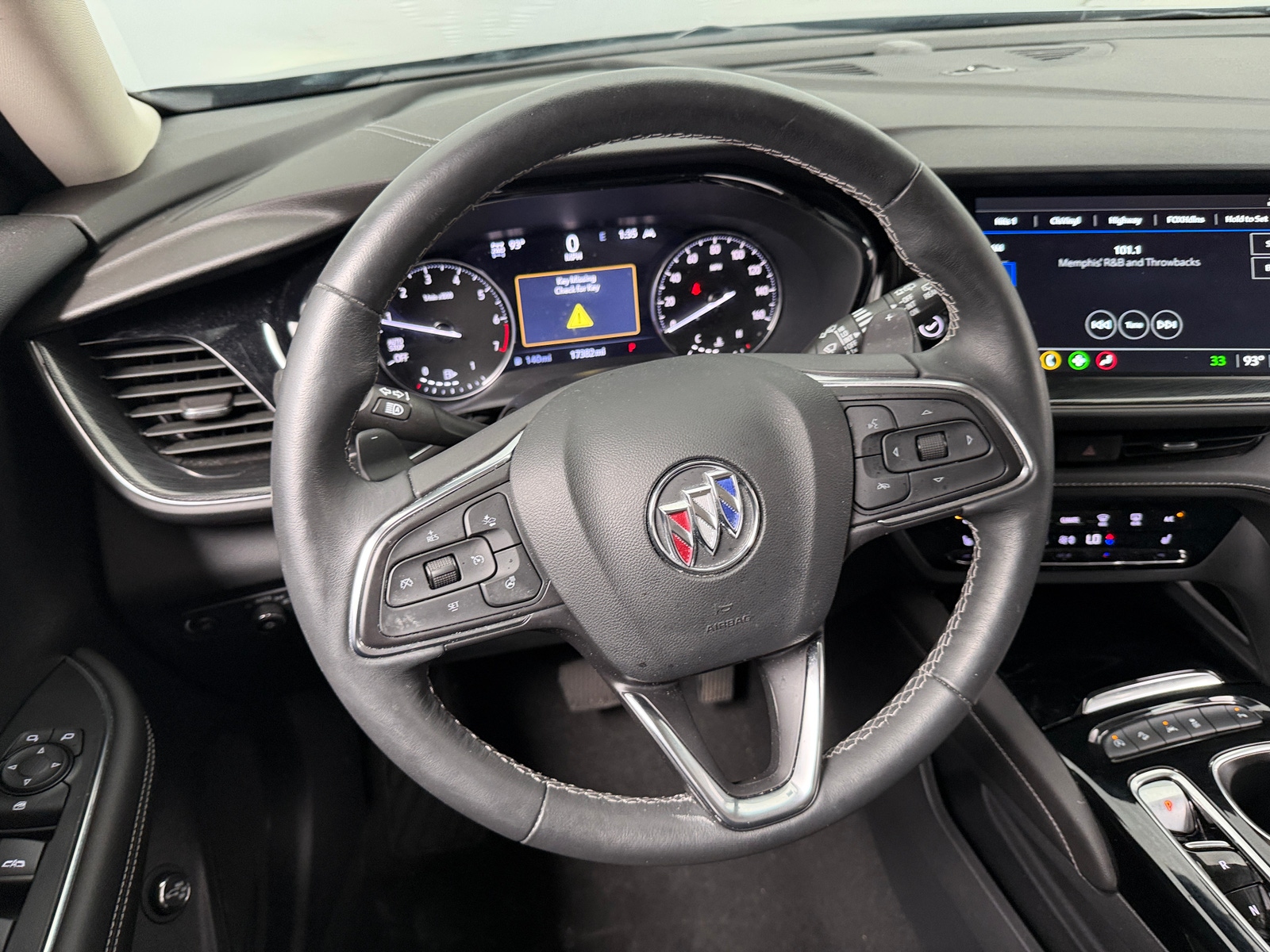 Thumbnail: 2023 Buick Envision - 4
