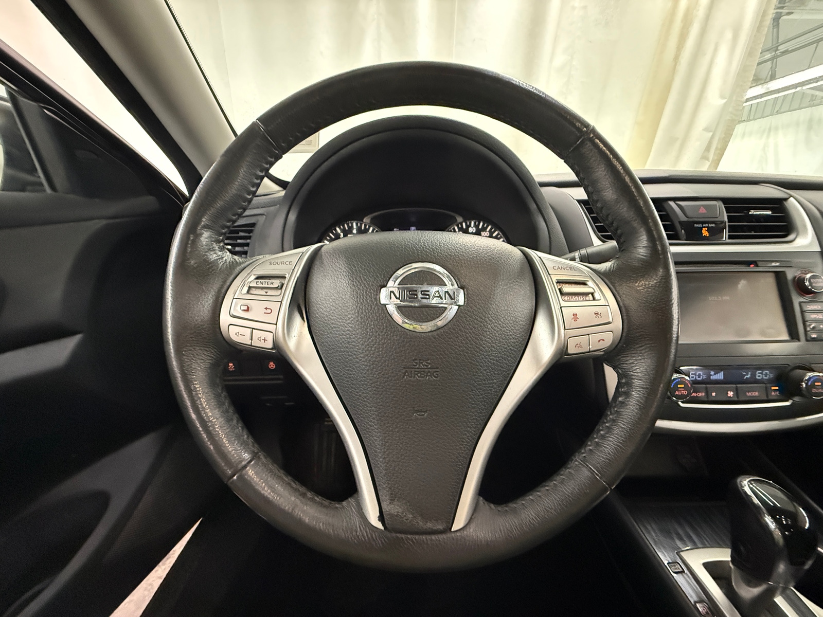 Thumbnail: 2016 Nissan Altima - 4