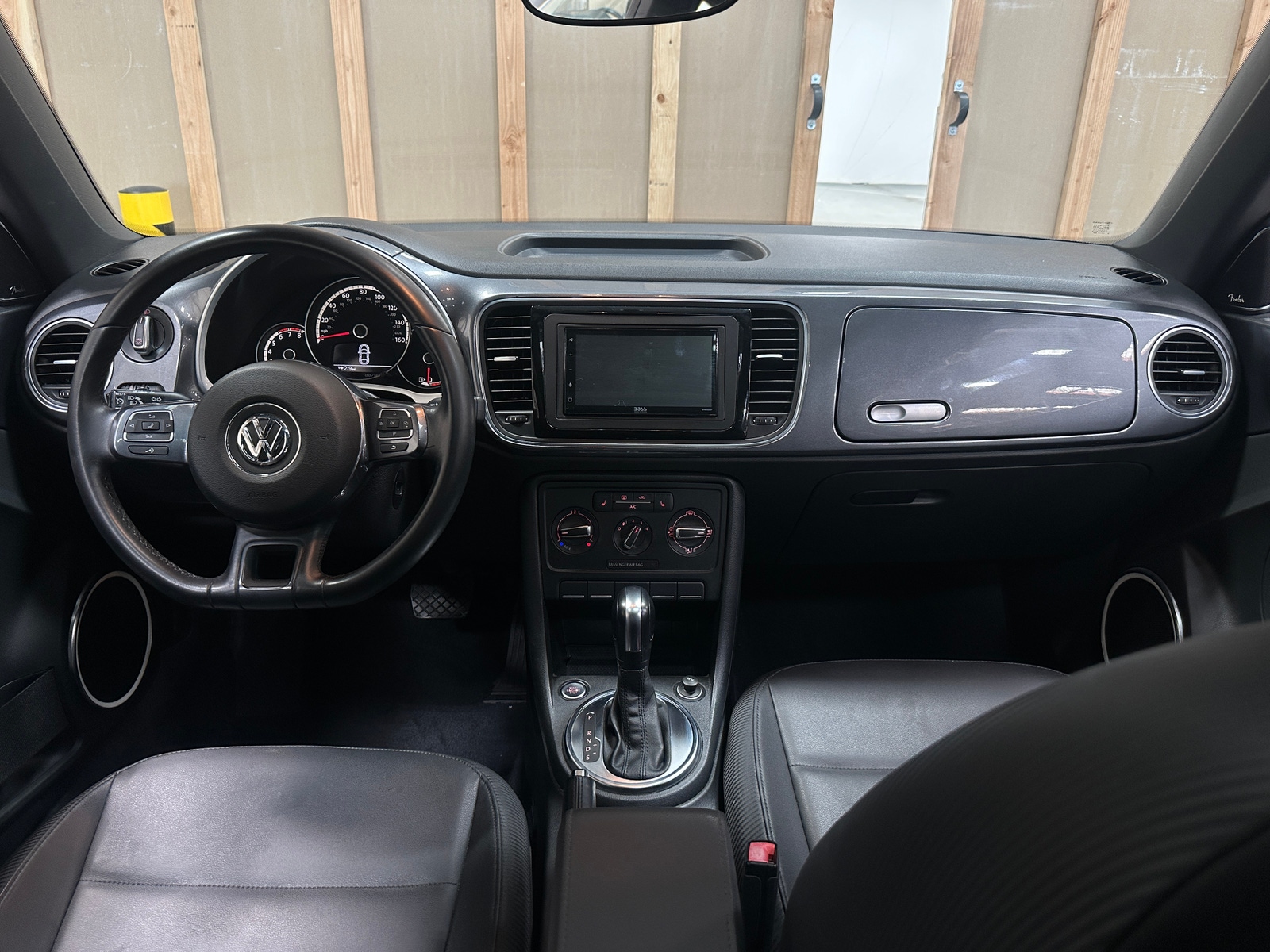 Thumbnail: 2013 Volkswagen Beetle - 2
