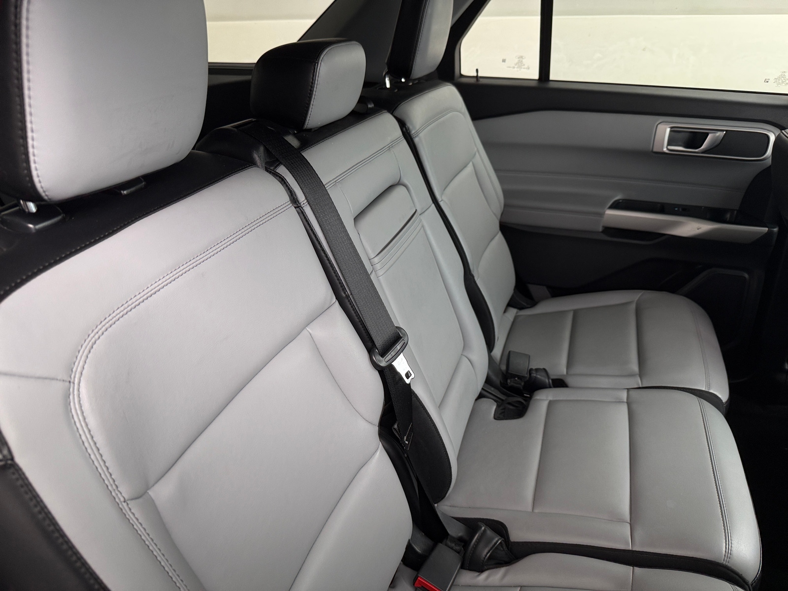Thumbnail: 2021 Ford Explorer - 5