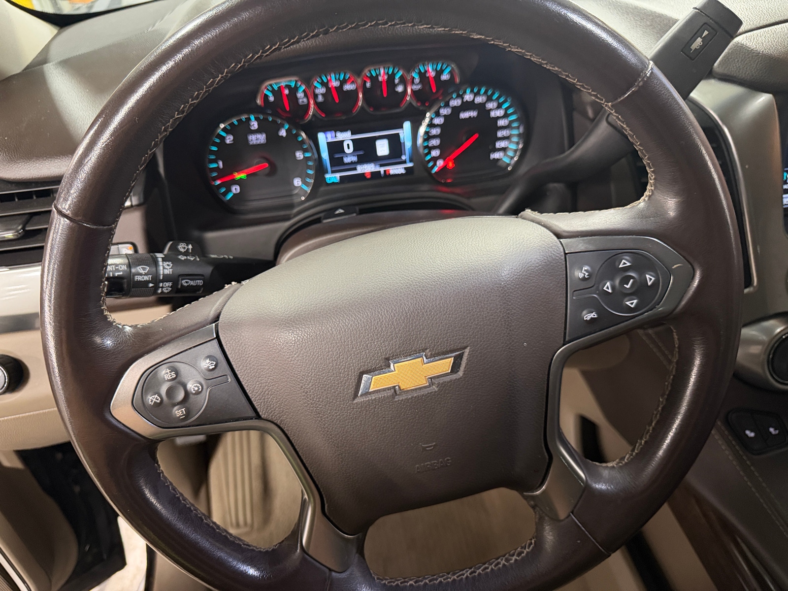 Thumbnail: 2019 Chevrolet Tahoe - 4