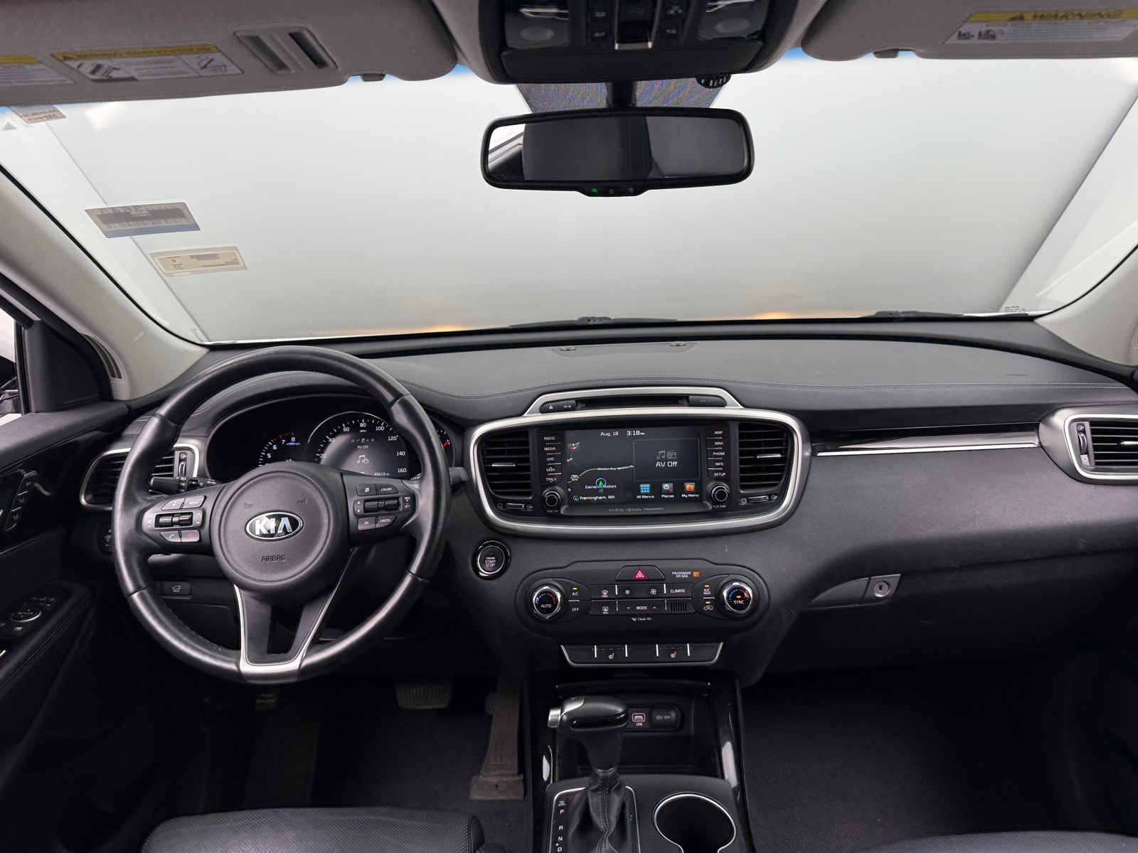 Thumbnail: 2017 Kia Sorento - 2