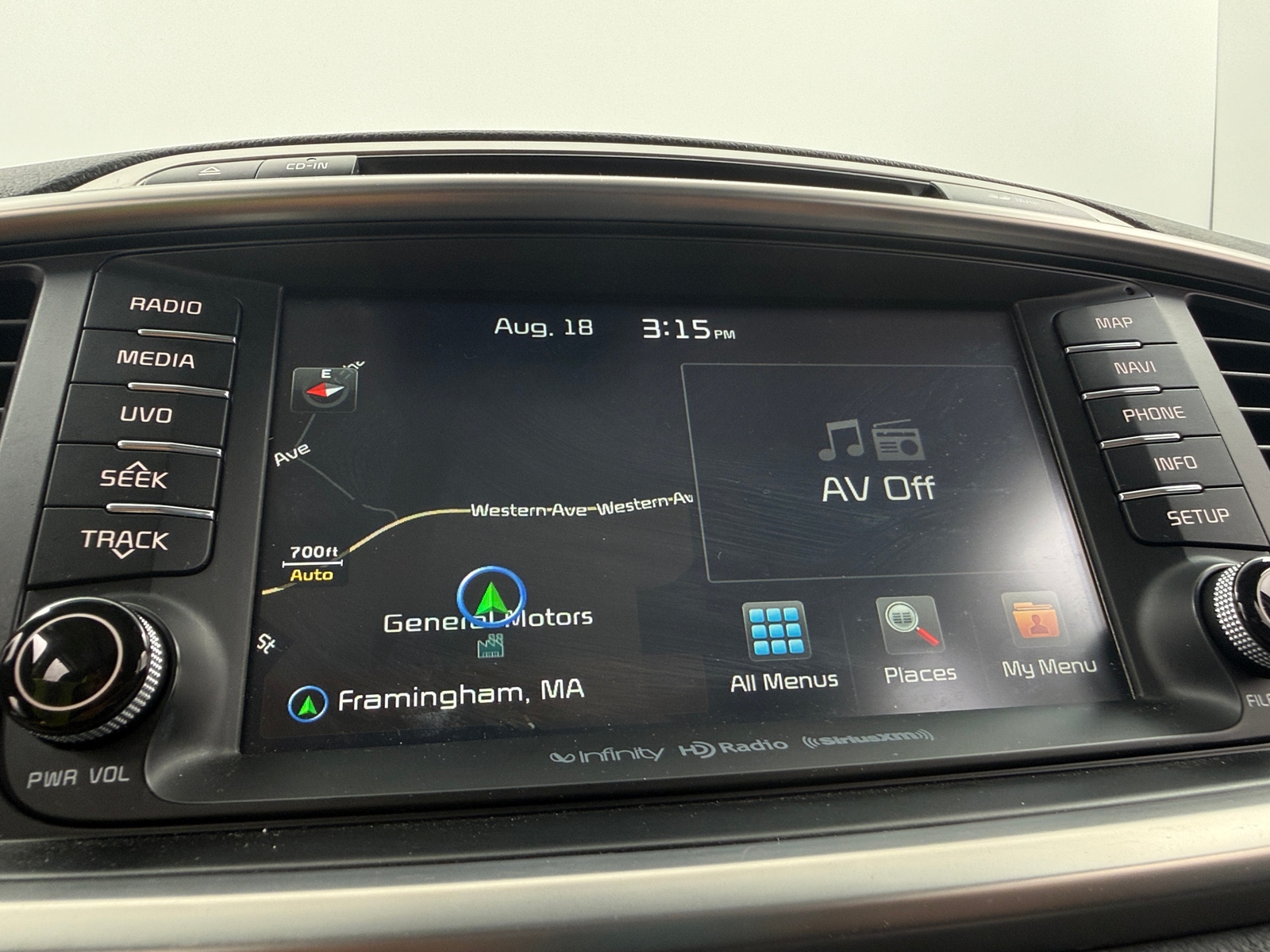 Thumbnail: 2017 Kia Sorento - 3