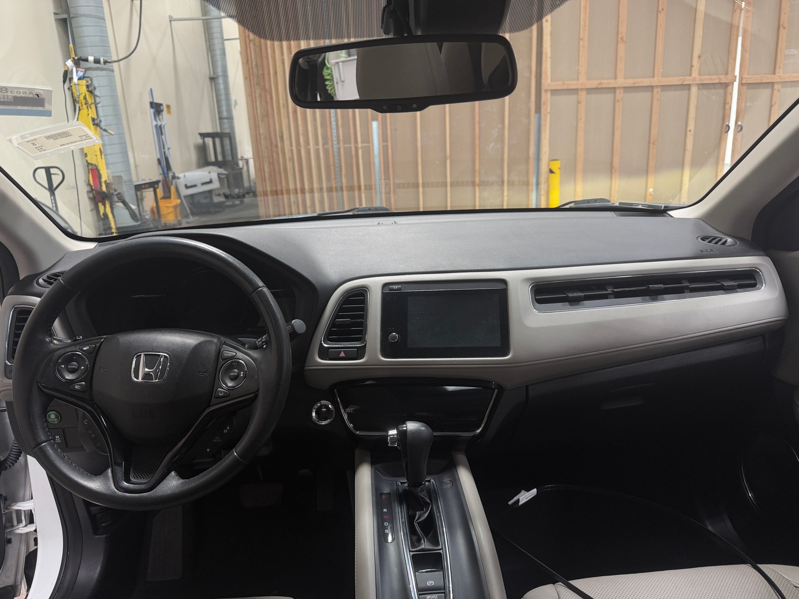 Thumbnail: 2019 Honda HR-V - 2