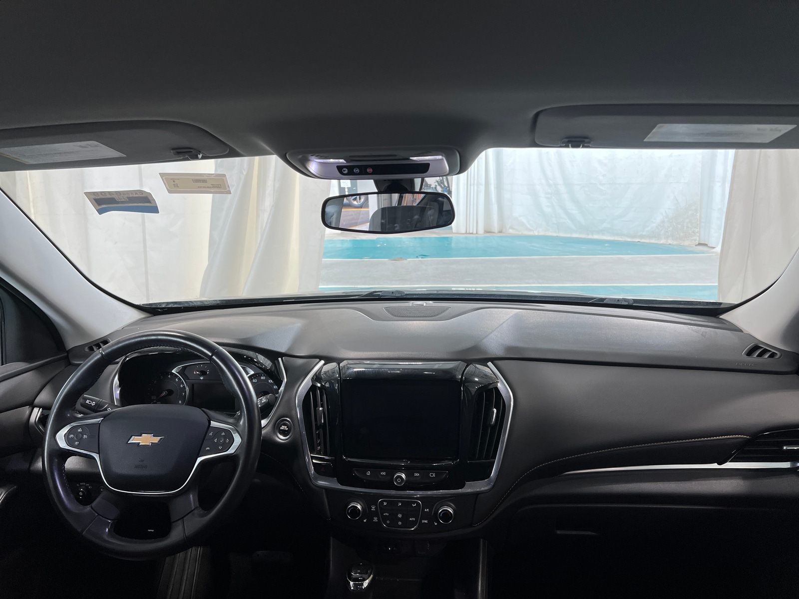 Thumbnail: 2019 Chevrolet Traverse - 3