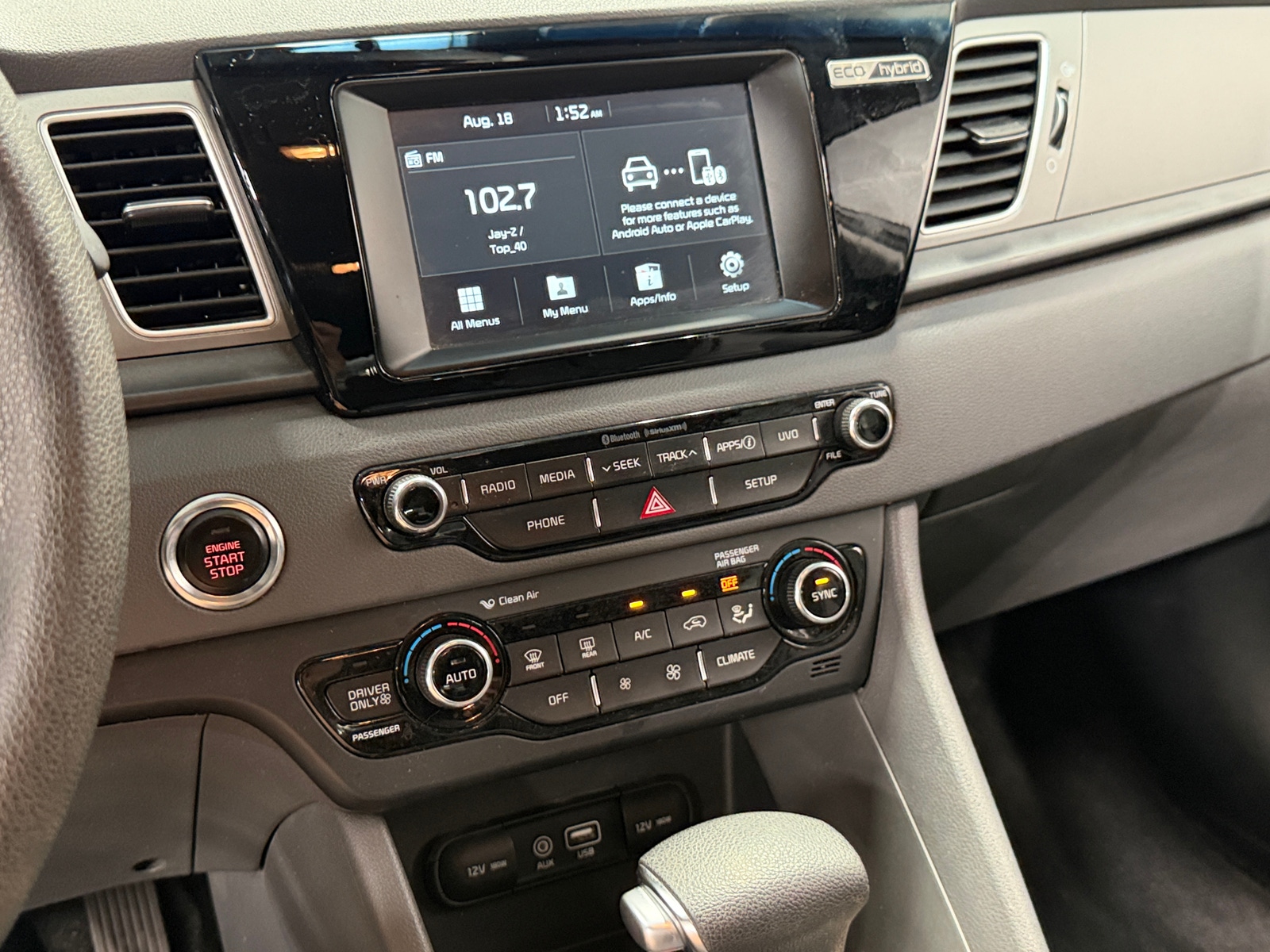 Thumbnail: 2018 Kia Niro - 4