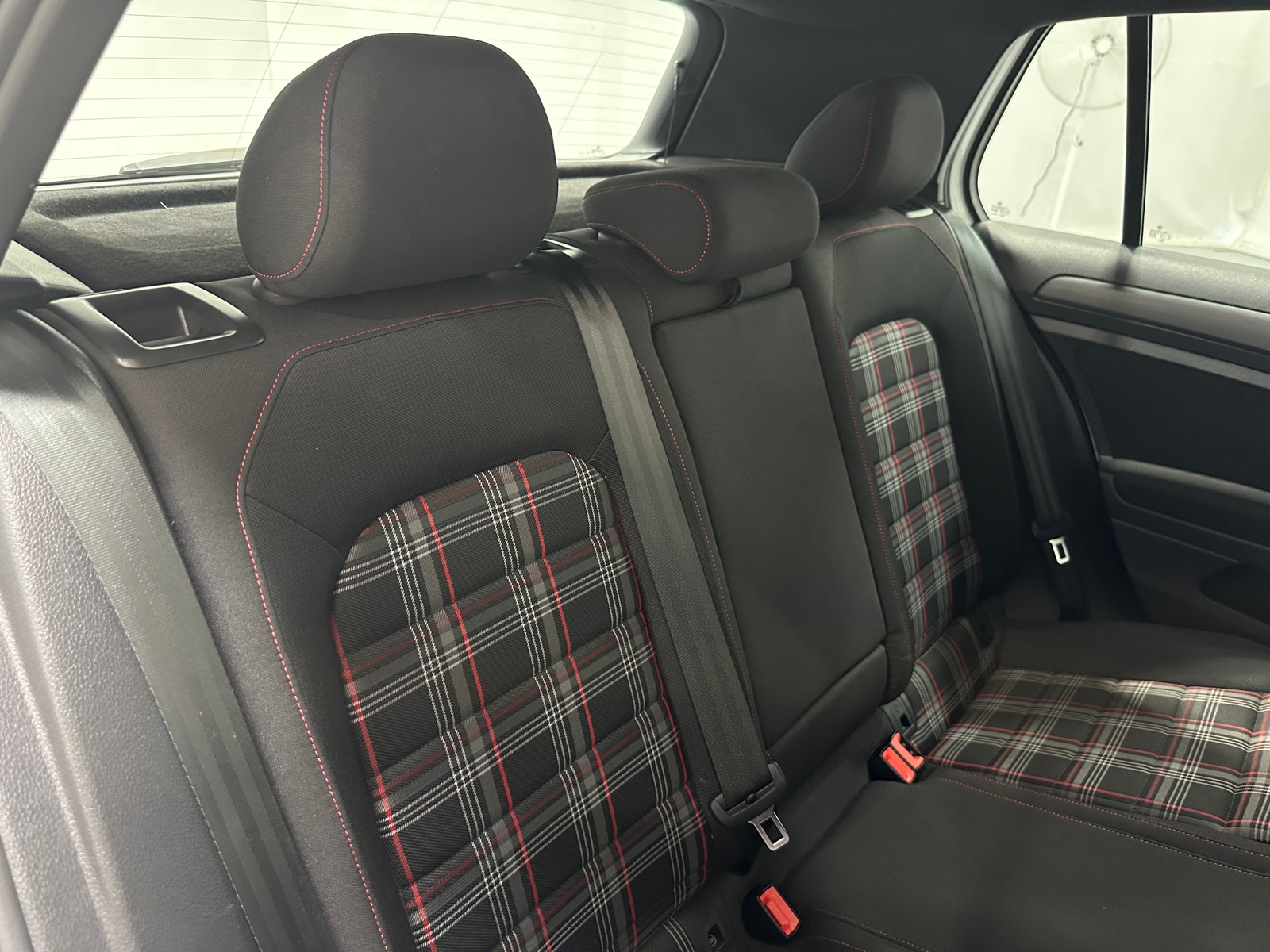 Thumbnail: 2021 Volkswagen Golf - 6