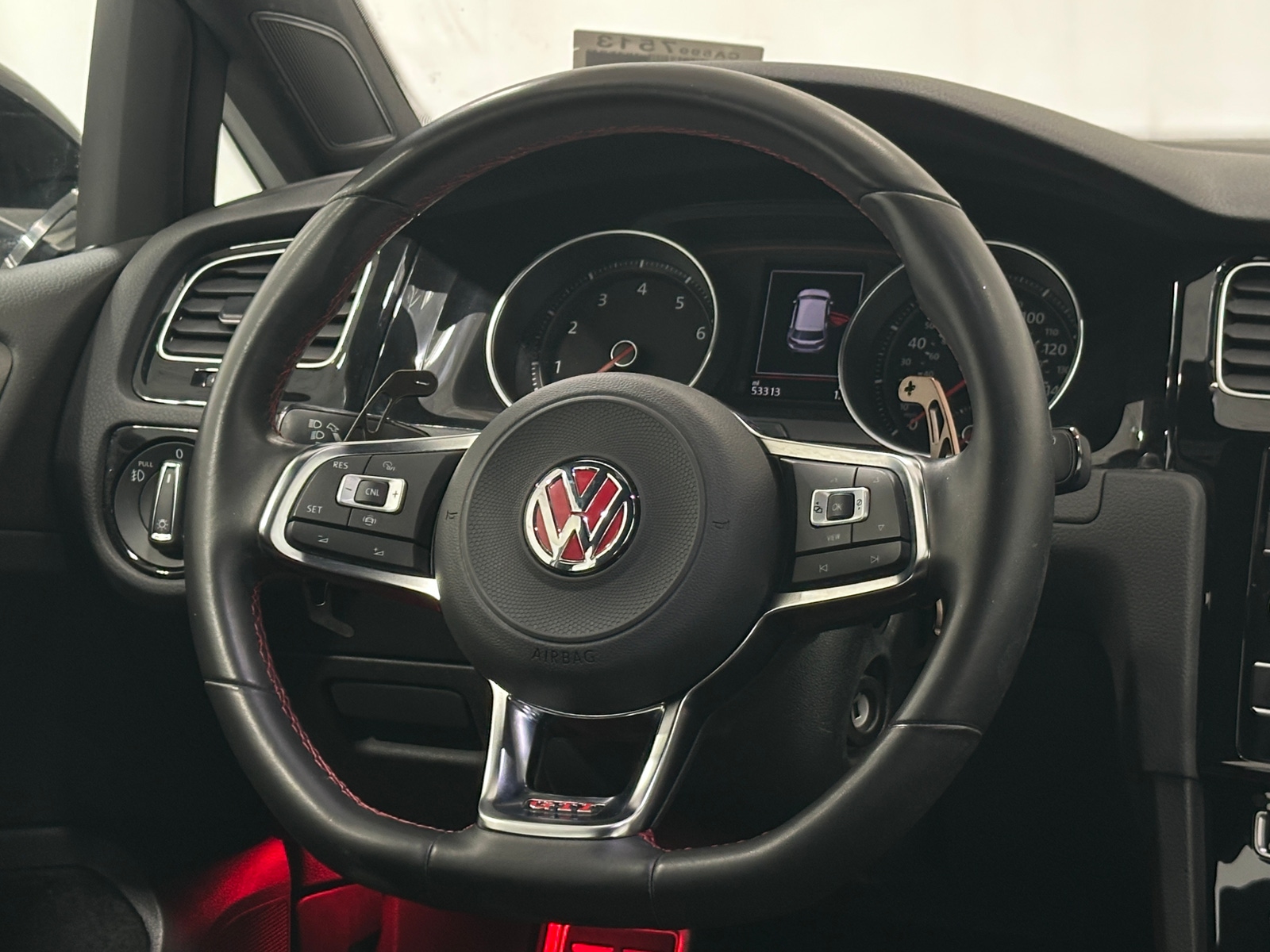 Thumbnail: 2021 Volkswagen Golf - 5