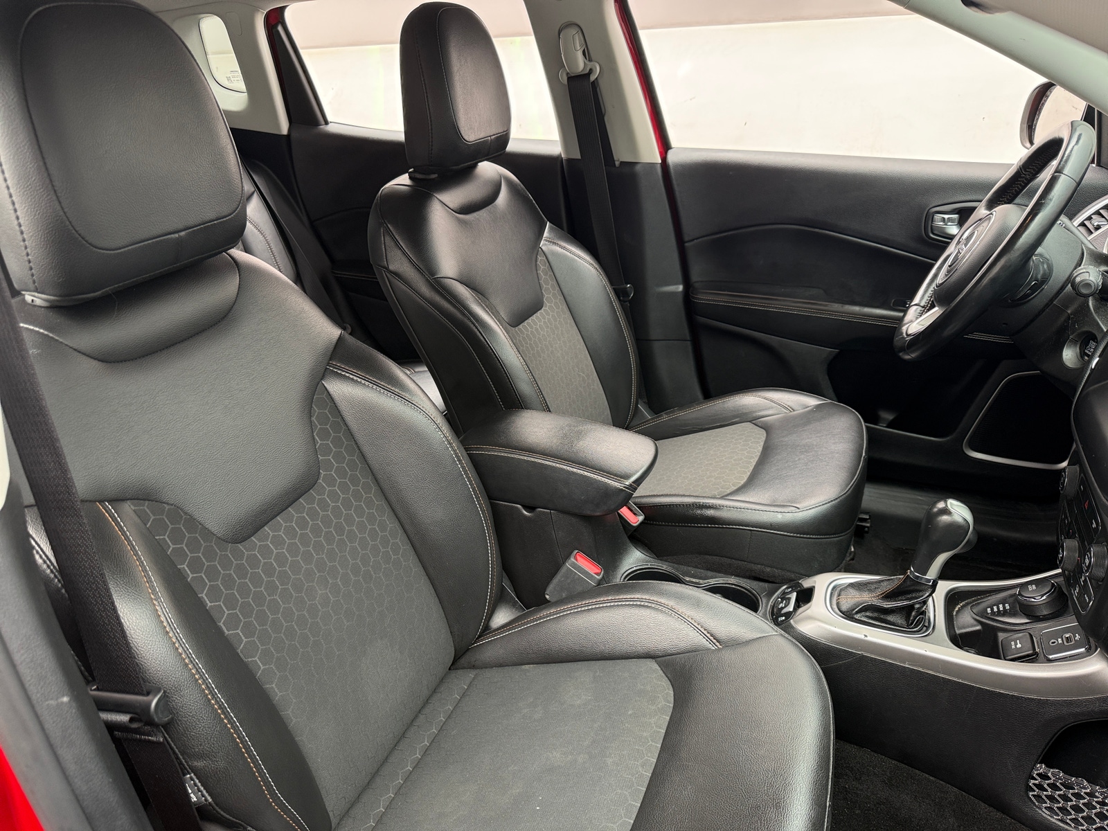 Thumbnail: 2018 Jeep Compass - 2