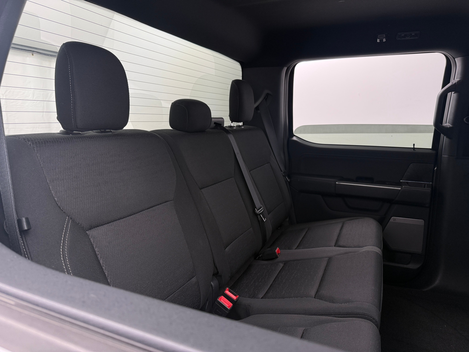 Thumbnail: 2022 Ford Econoline - 6