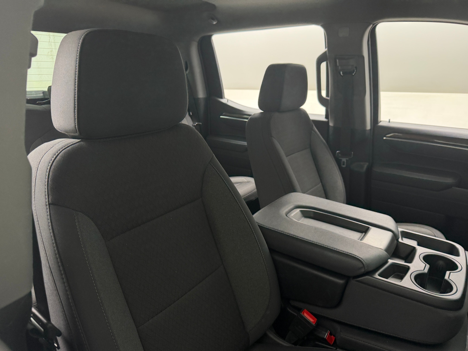 Thumbnail: 2026 Chevrolet Silverado 1500 - 2