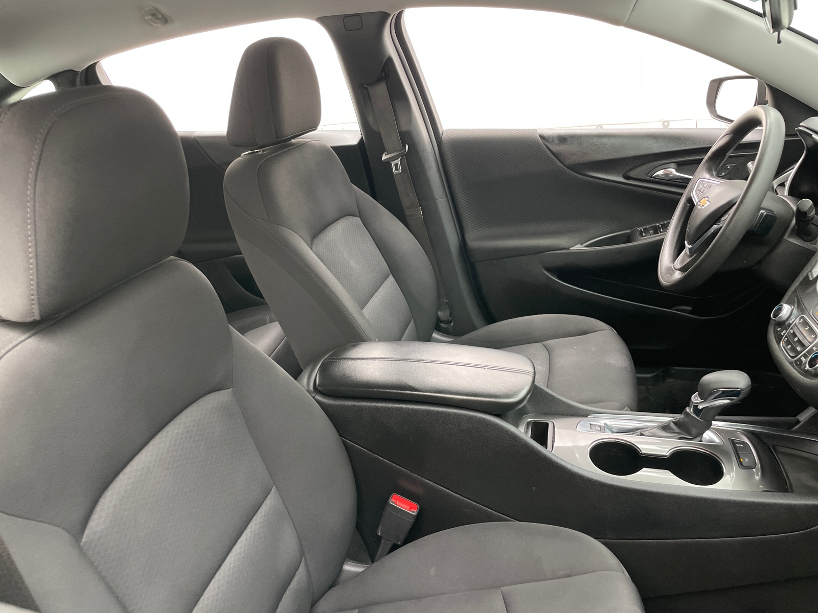 Thumbnail: 2024 Chevrolet Malibu - 2