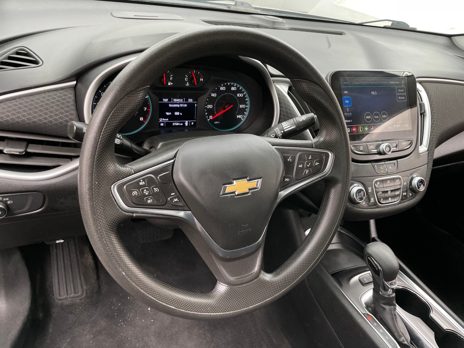 Thumbnail: 2024 Chevrolet Malibu - 5