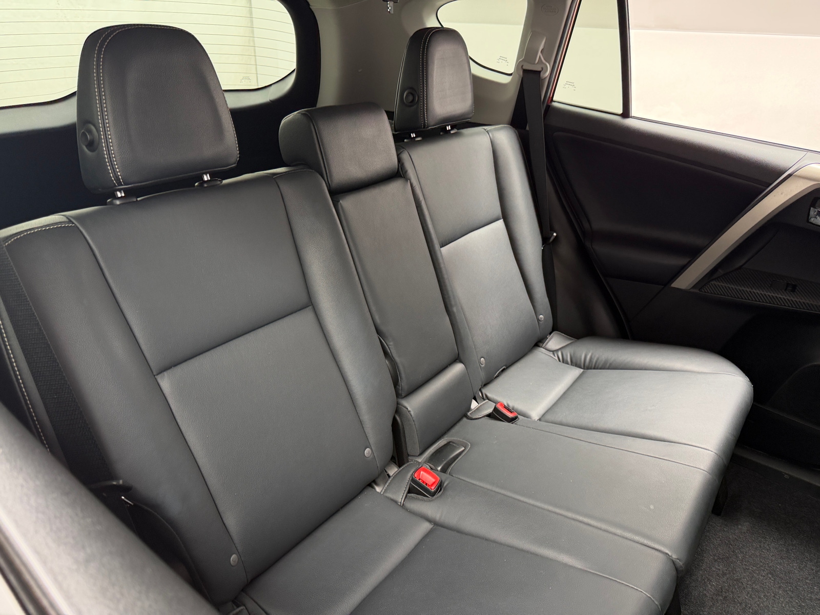 Thumbnail: 2015 Toyota RAV4 - 5