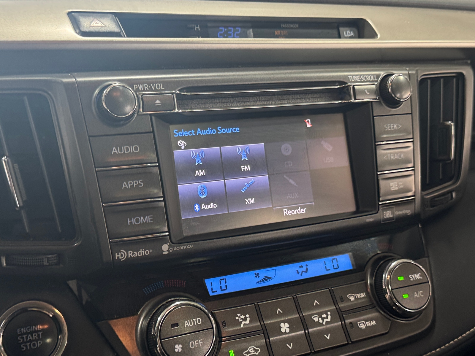 Thumbnail: 2015 Toyota RAV4 - 3