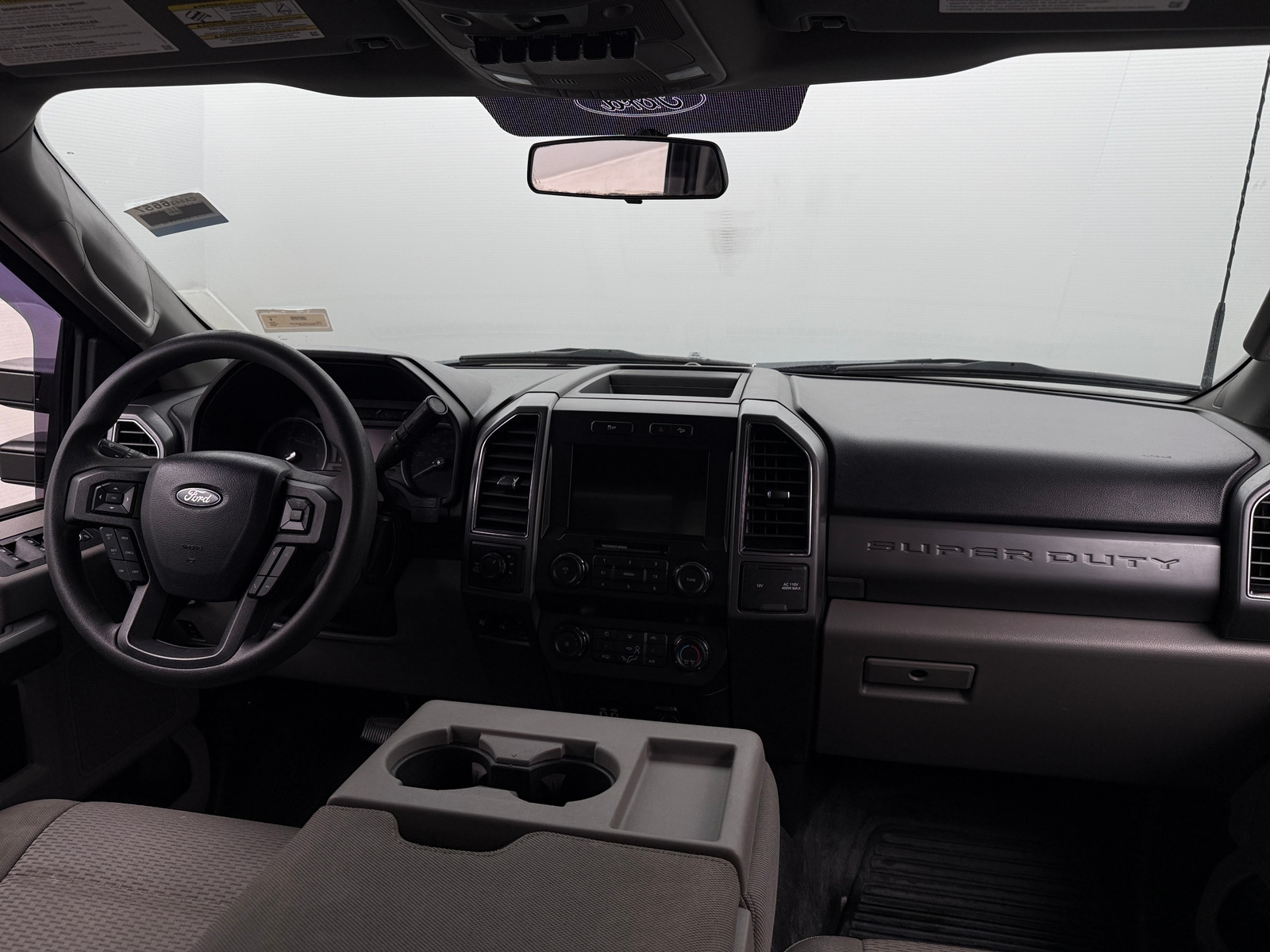 Thumbnail: 2019 Ford Econoline - 3