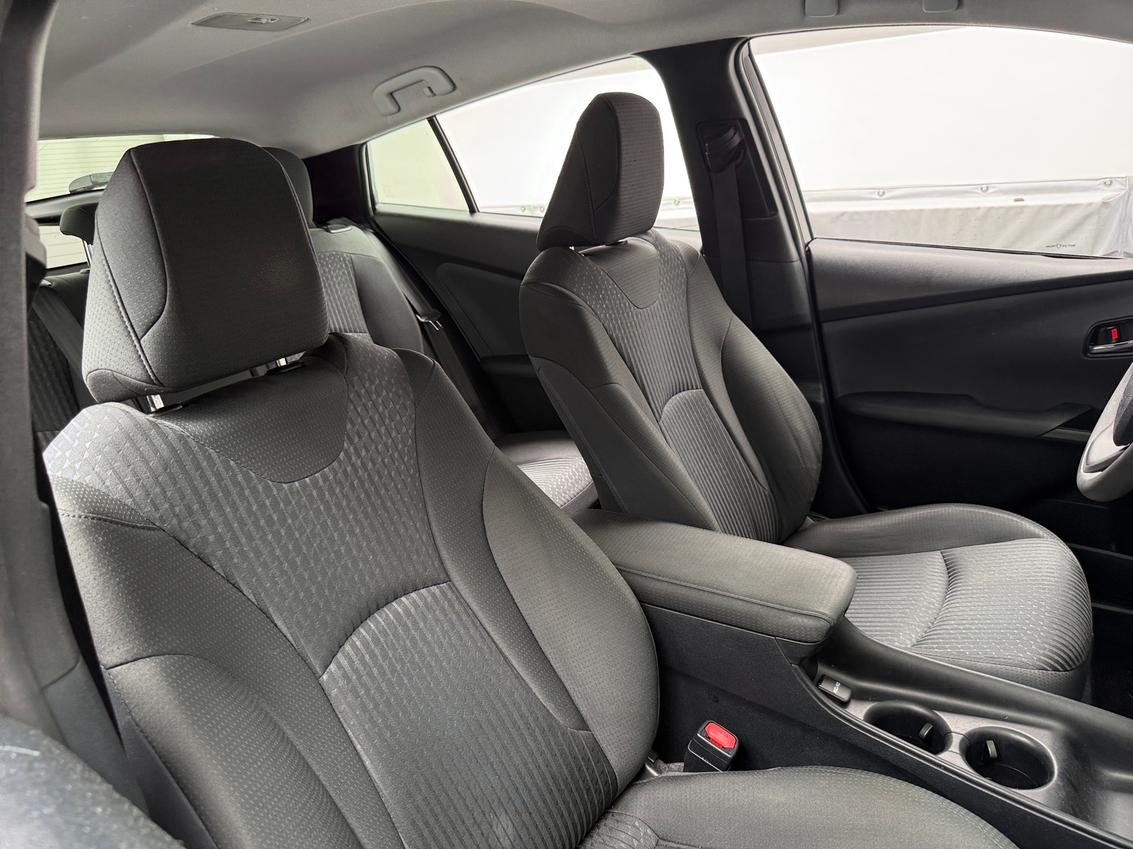 Thumbnail: 2016 Toyota Prius - 2