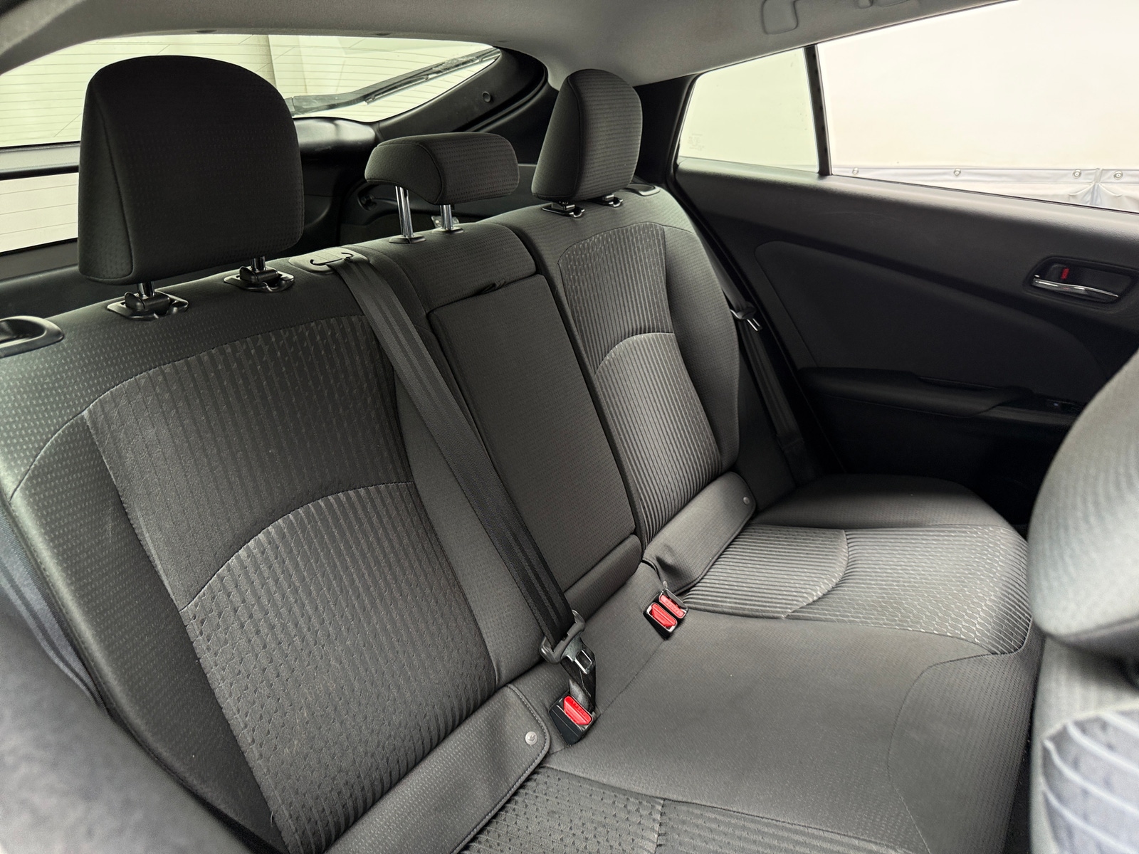 Thumbnail: 2016 Toyota Prius - 6