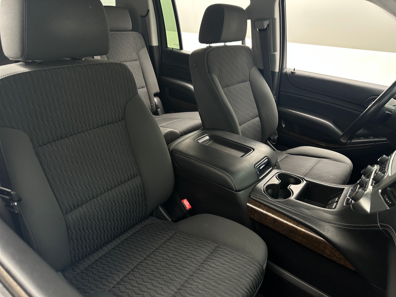 Thumbnail: 2015 Chevrolet Suburban - 2