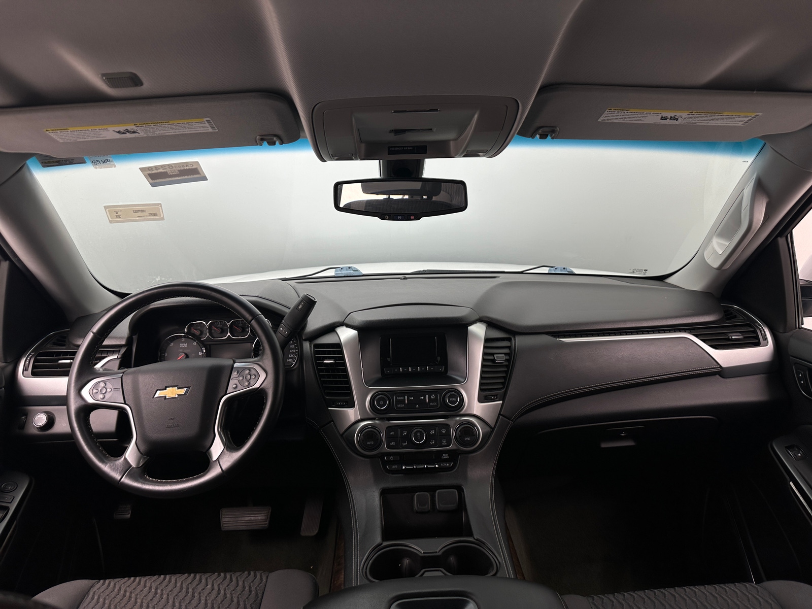 Thumbnail: 2015 Chevrolet Suburban - 3