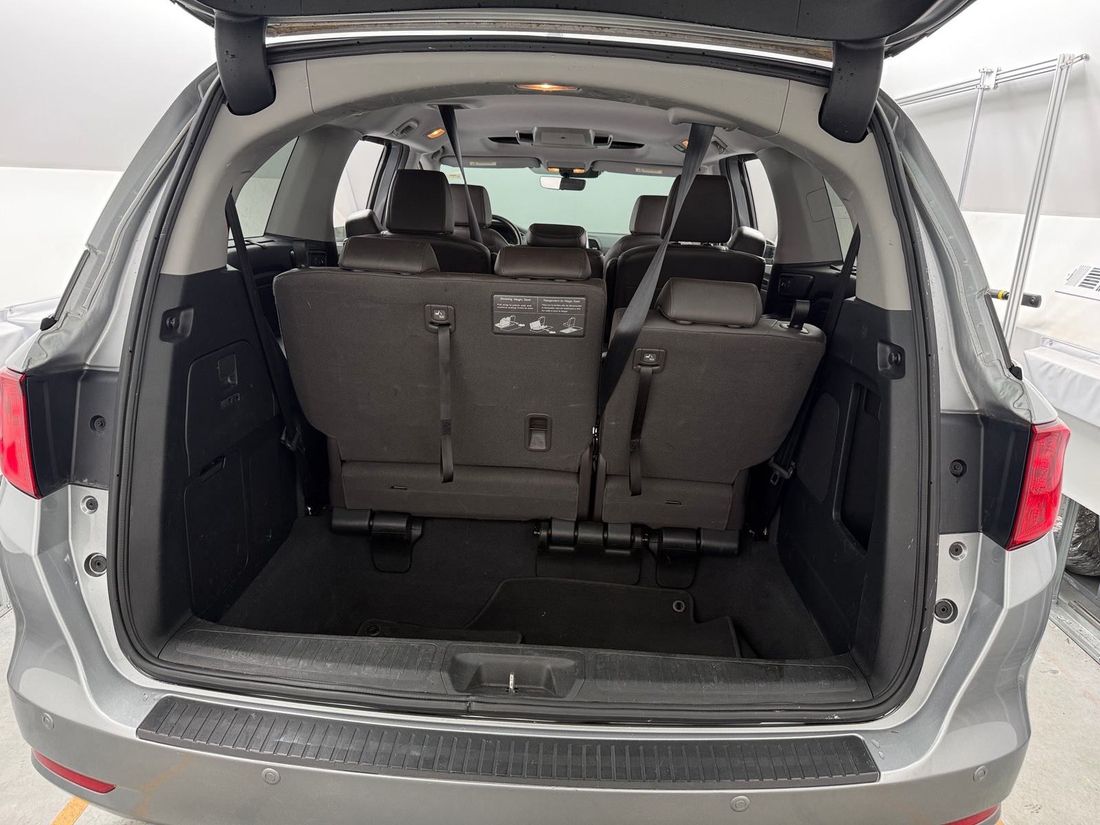 Thumbnail: 2020 Honda Odyssey - 6