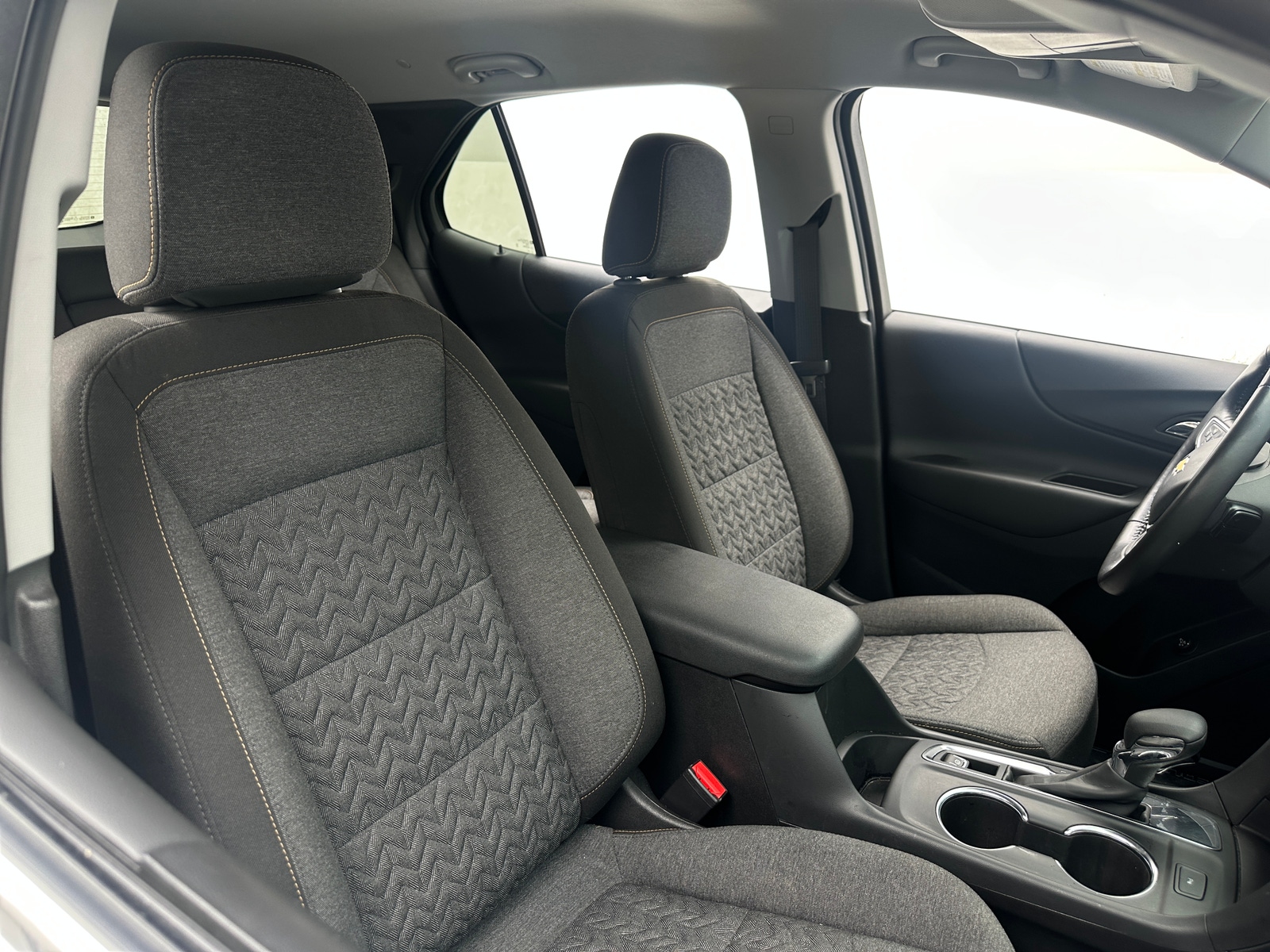Thumbnail: 2022 Chevrolet Equinox - 2